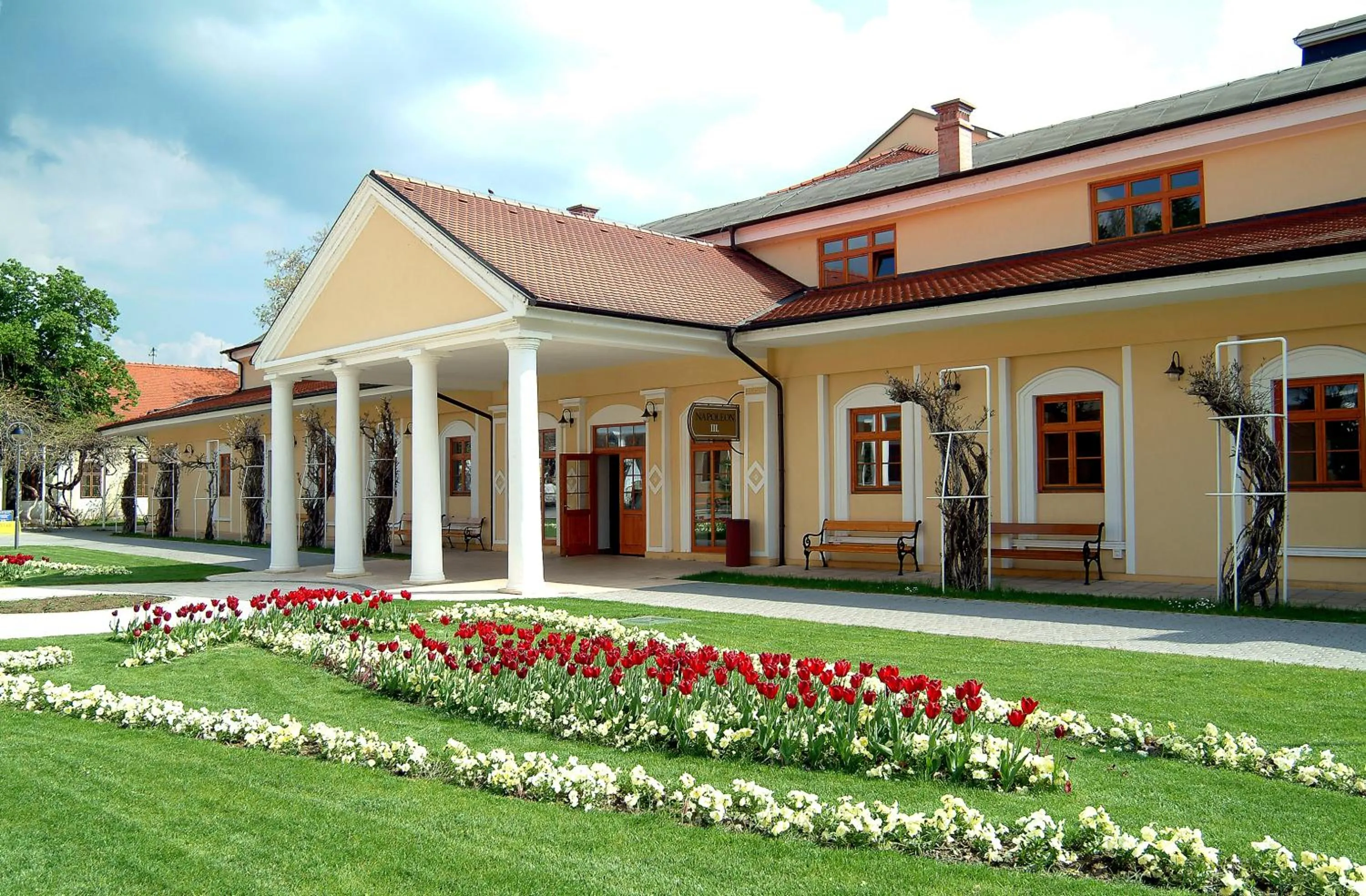 Public Bath in Ensana Vila Trajan
