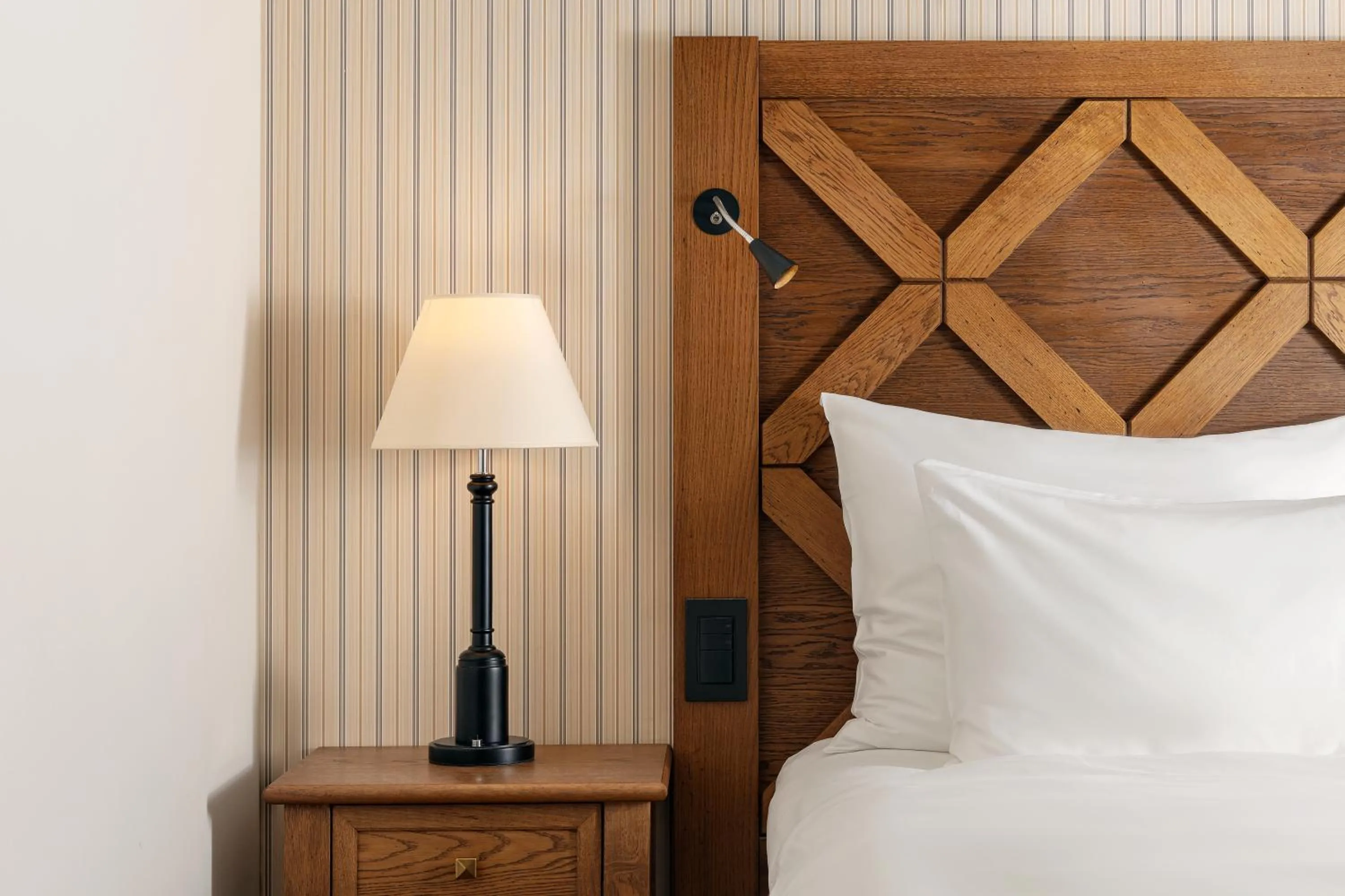 Bed in Grand Hotel Kempinski High Tatras