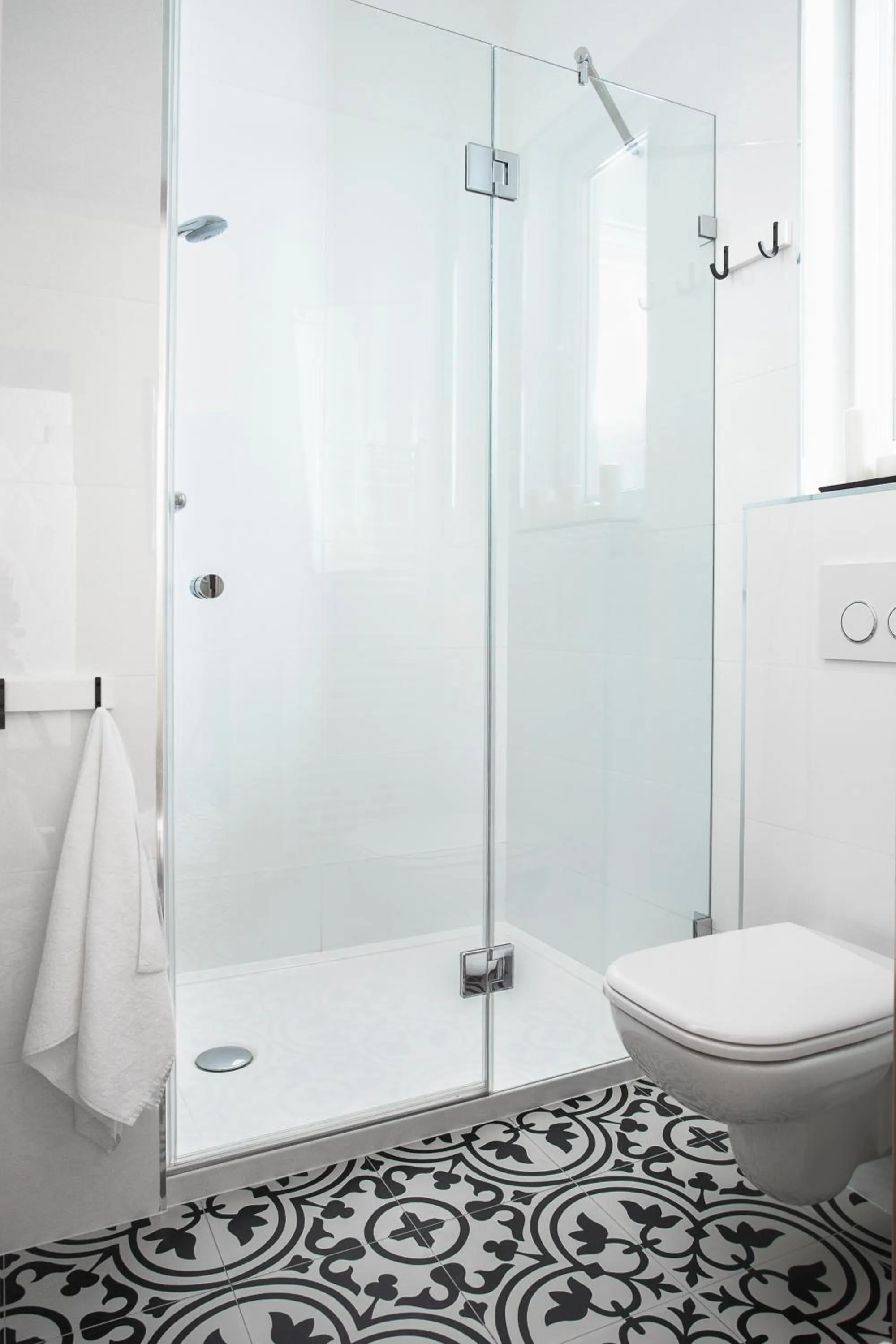 Shower in Brill Budapest Apartments 2