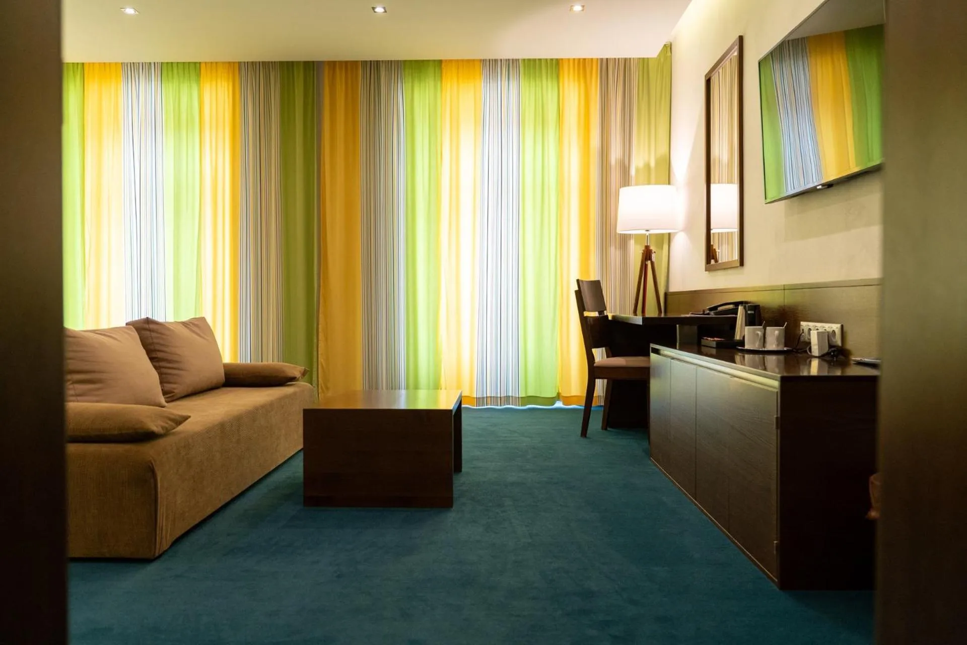 TV and multimedia in Hotel Arkada