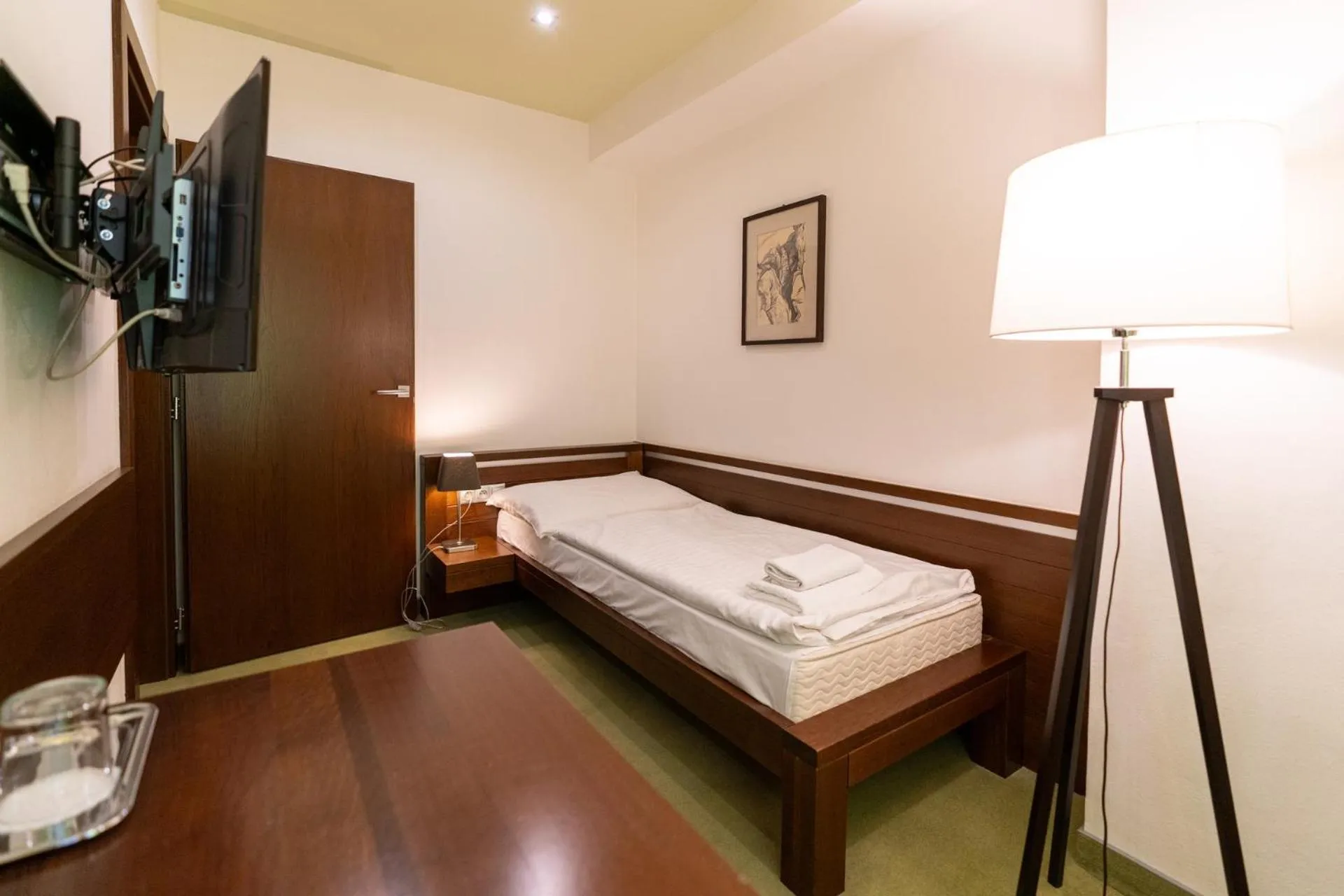 Photo of the whole room, Bed in Hotel Arkada