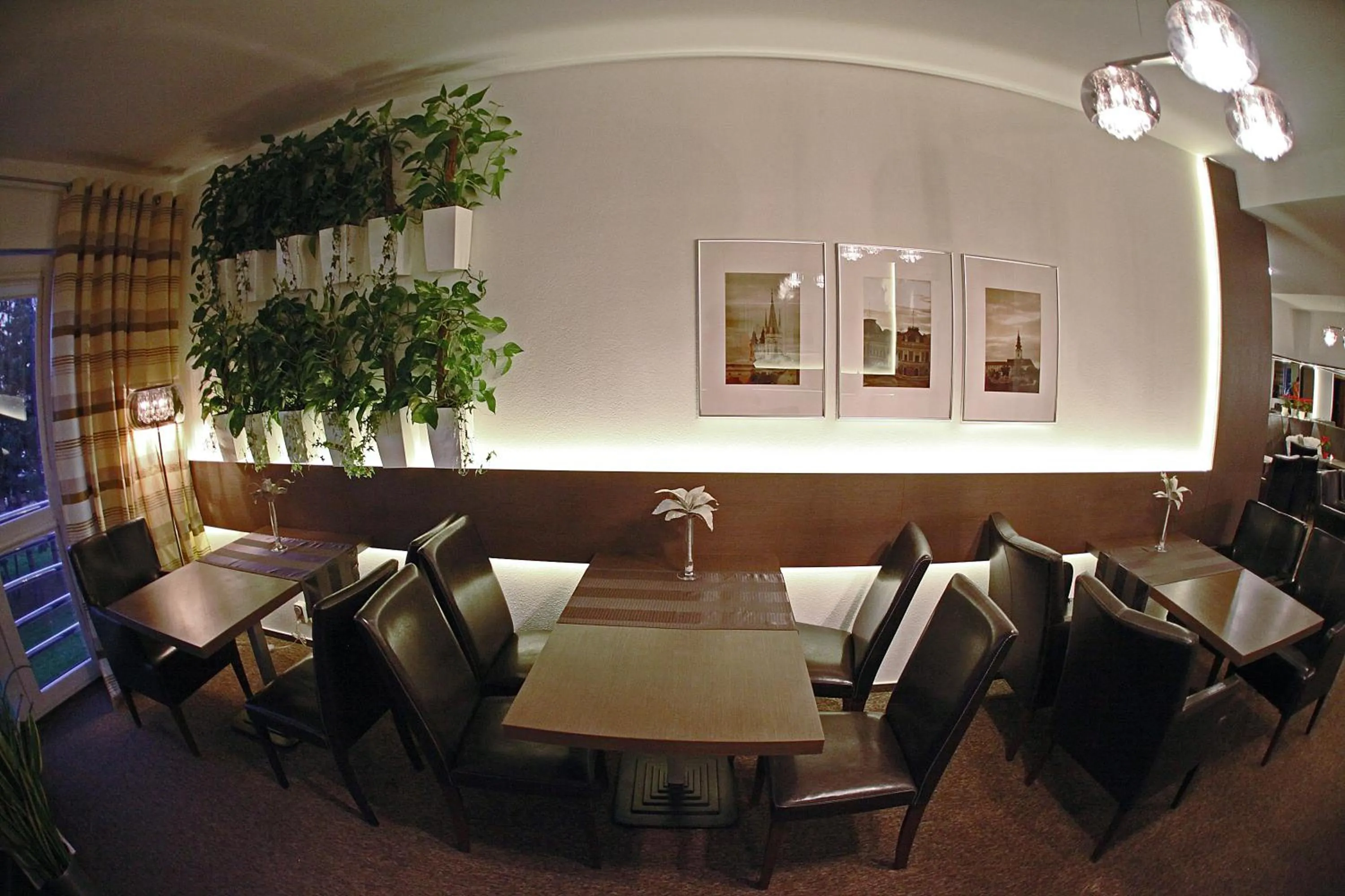 Dining area in HOTEL CENTRUM with free parking