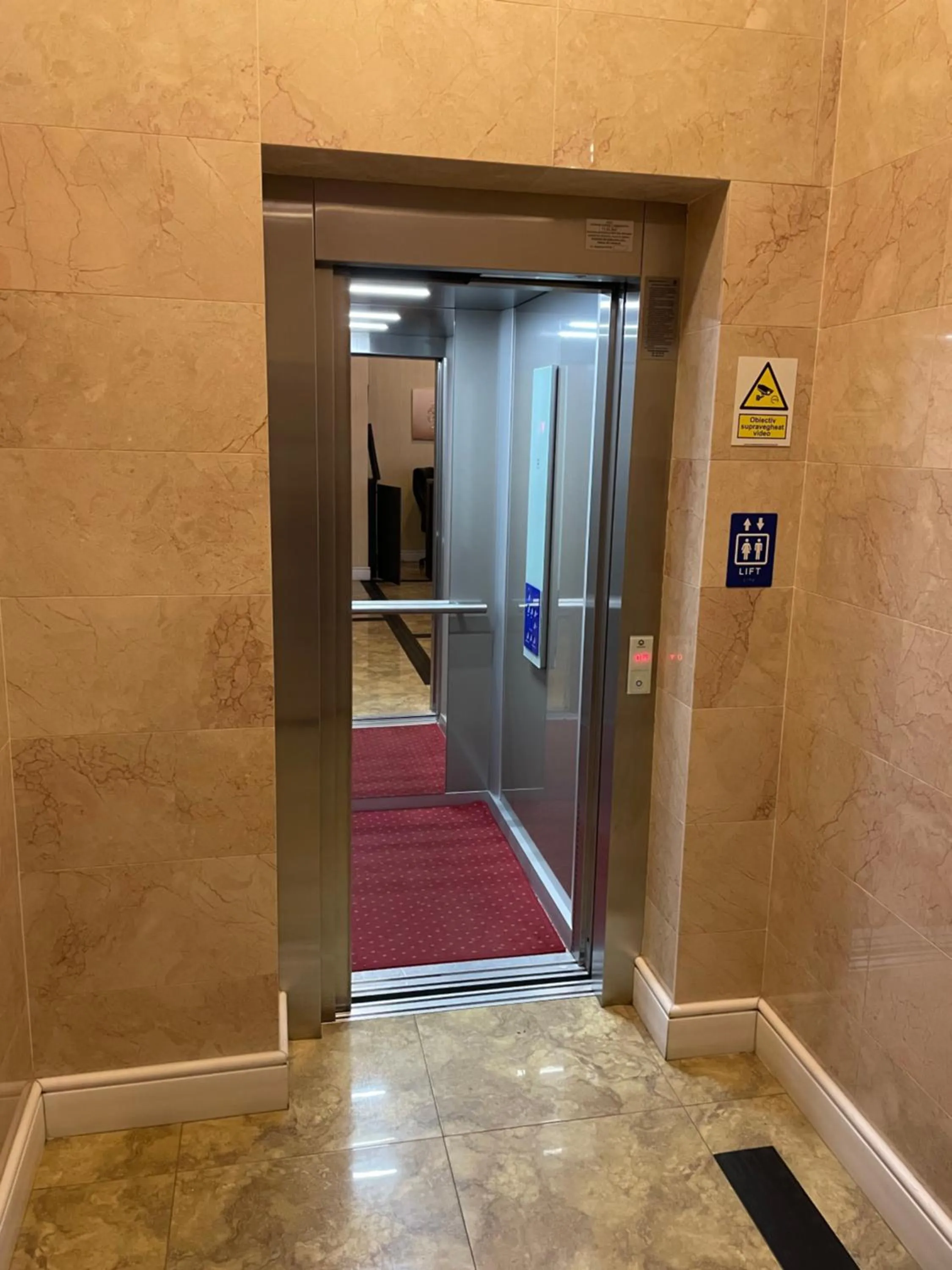 Lobby or reception in Hotel Arnia