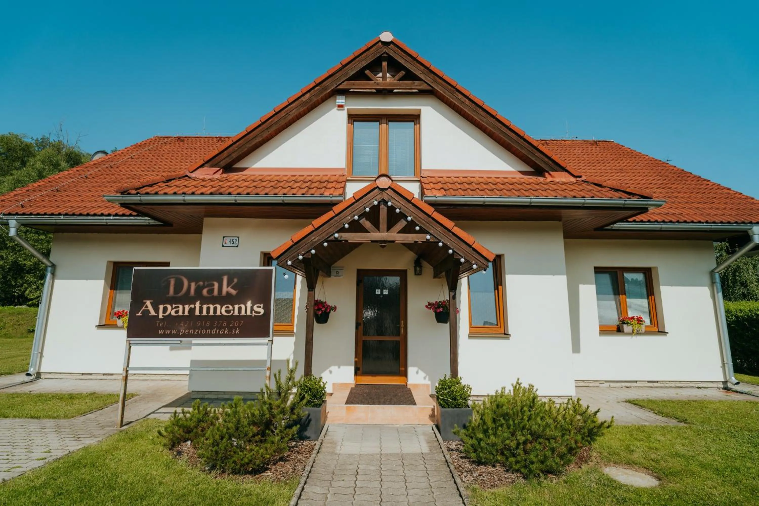 Property building in Penzion Drak