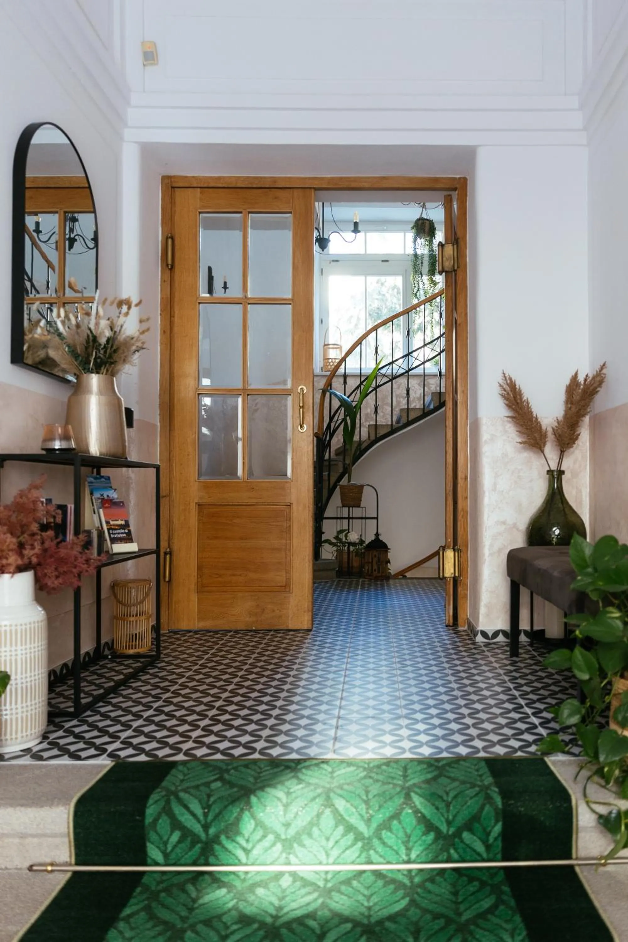 Facade/entrance in Hotel Arcus Garden