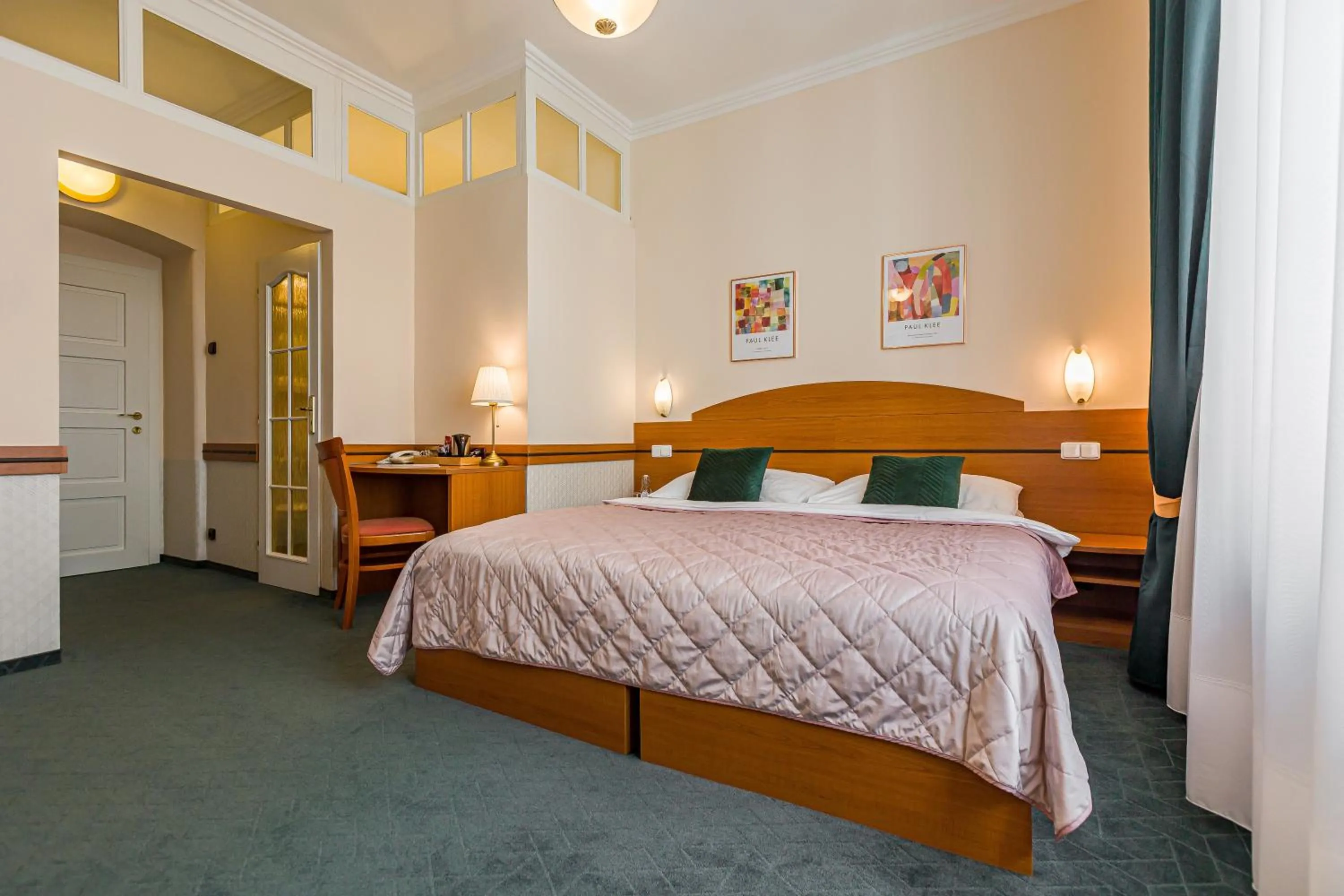 Bedroom, Bed in Hotel Arcus Garden