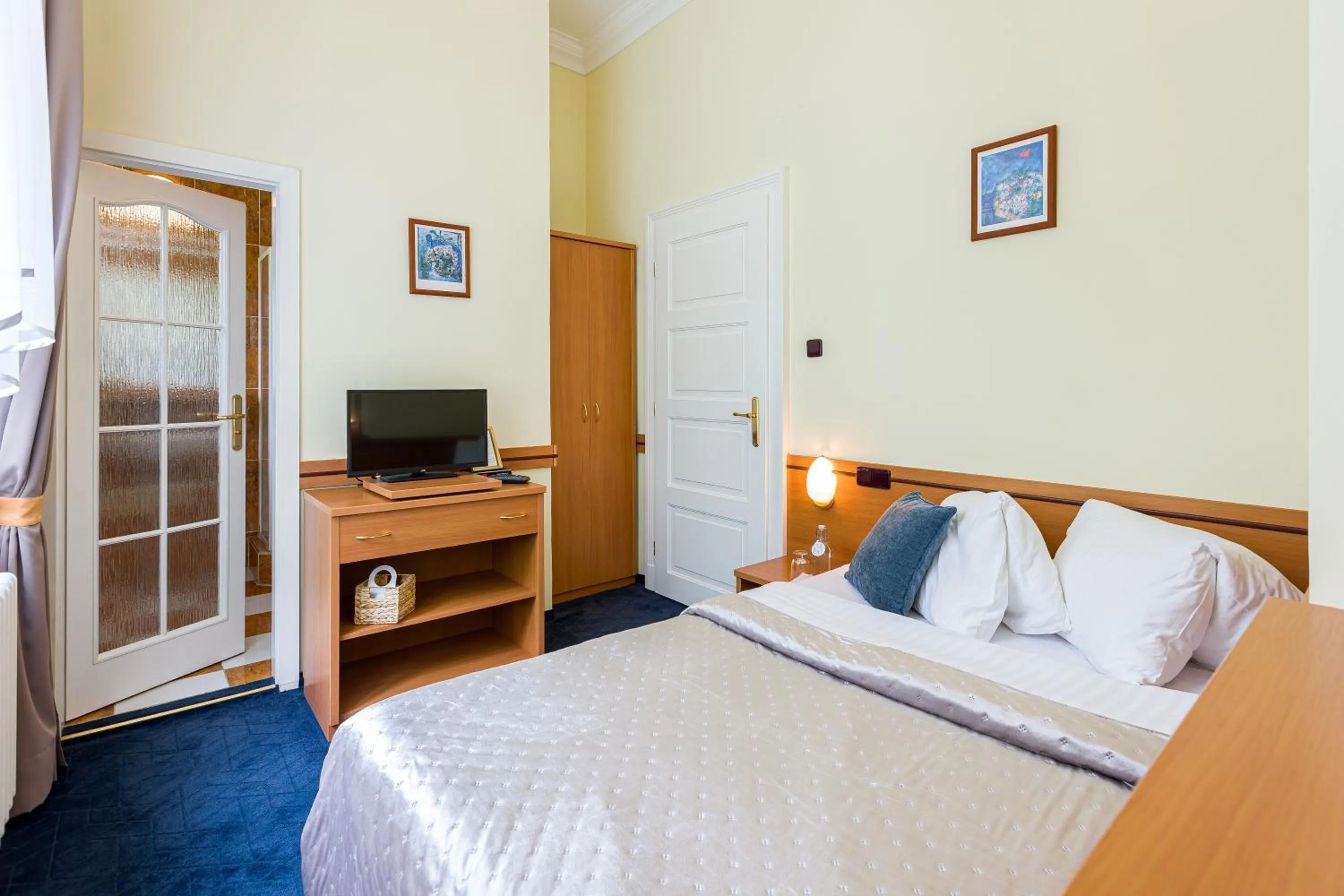 Bedroom, Bed in Hotel Arcus Garden