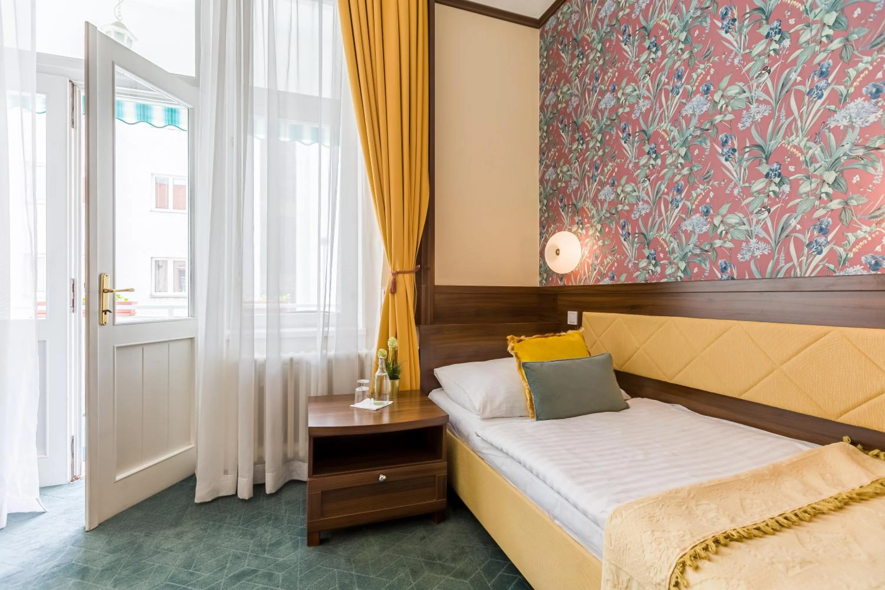 Bed in Hotel Arcus Garden