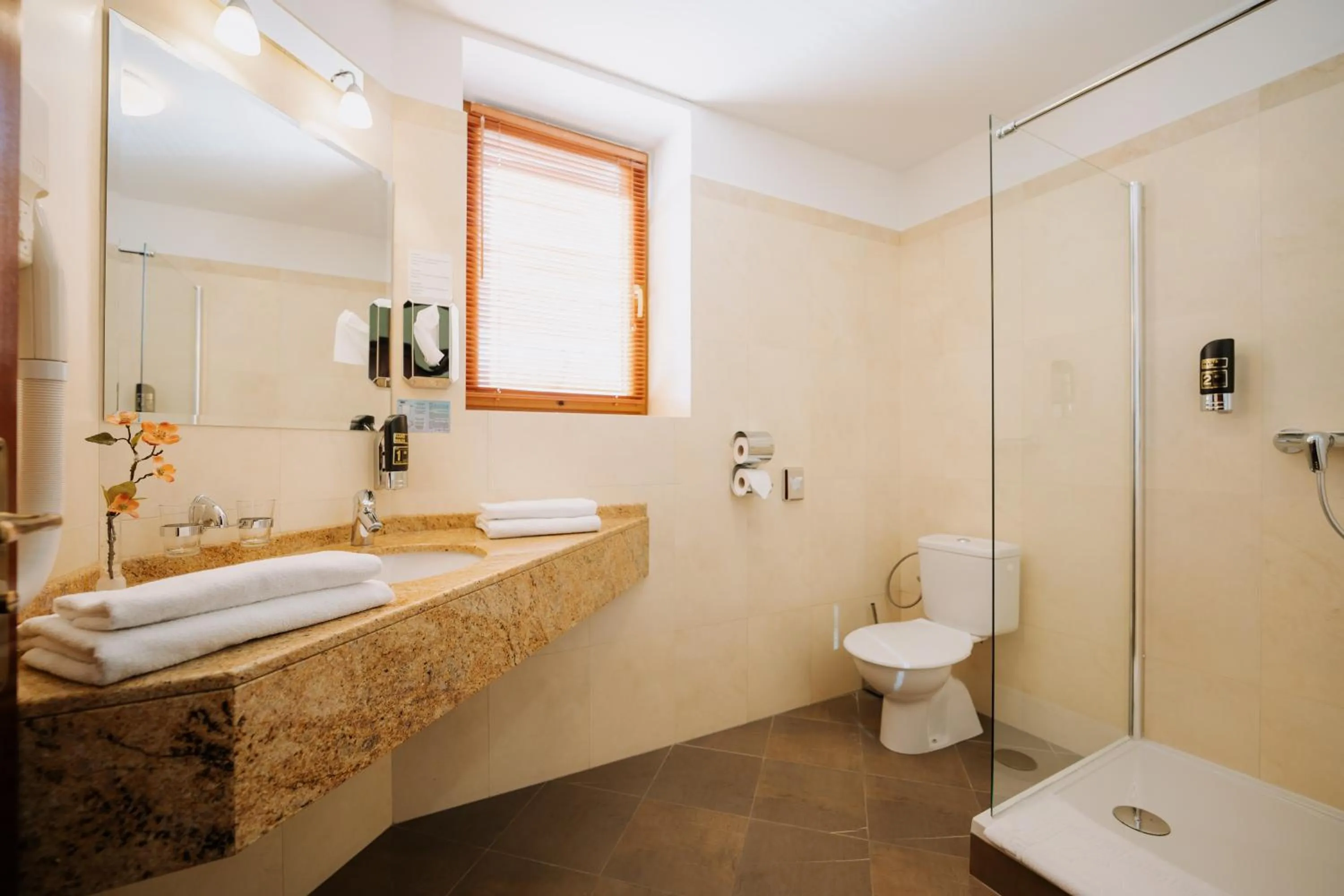 Shower in Boutique Hotel Maraton