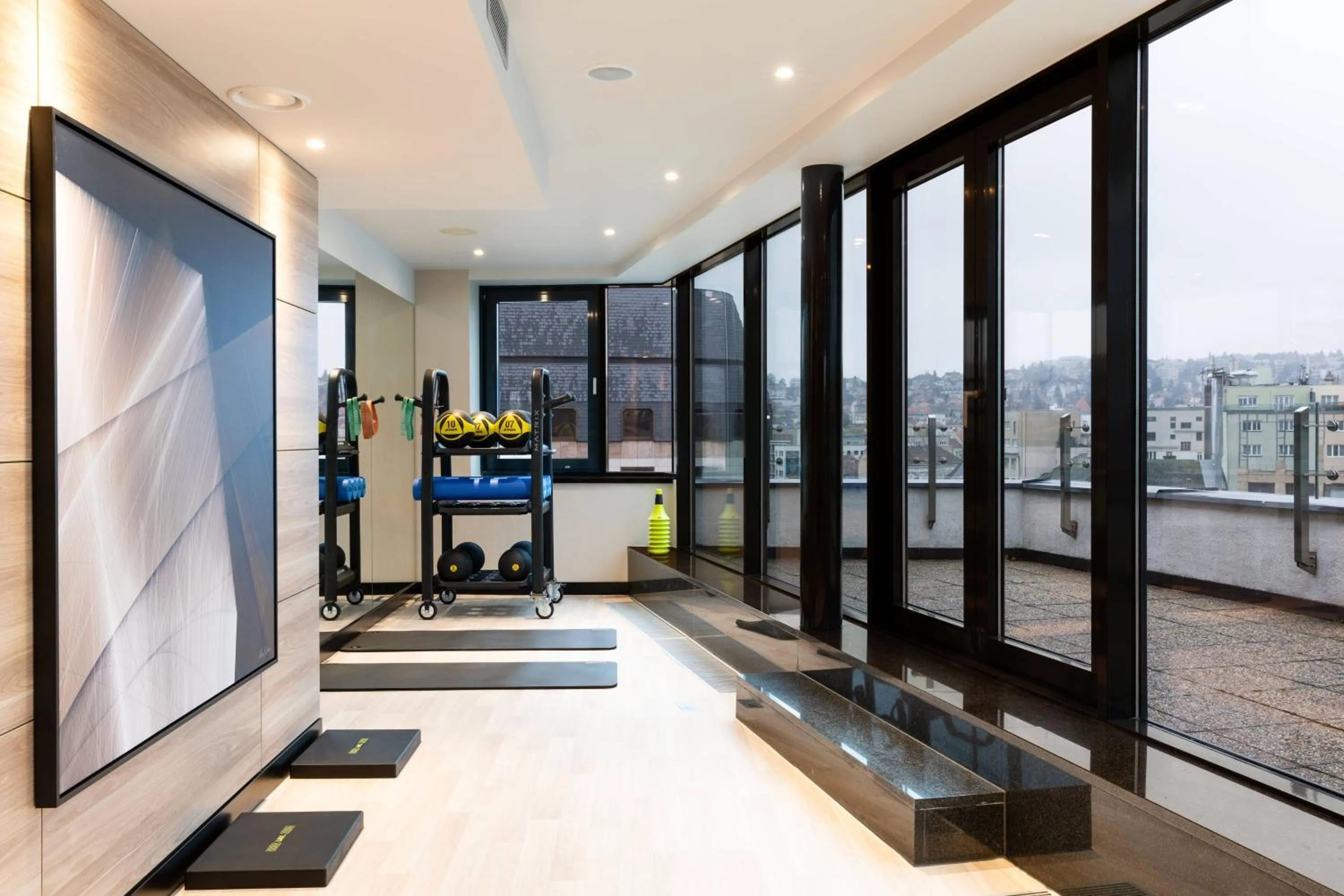 Fitness centre/facilities in AC Hotel by Marriott Bratislava Old Town