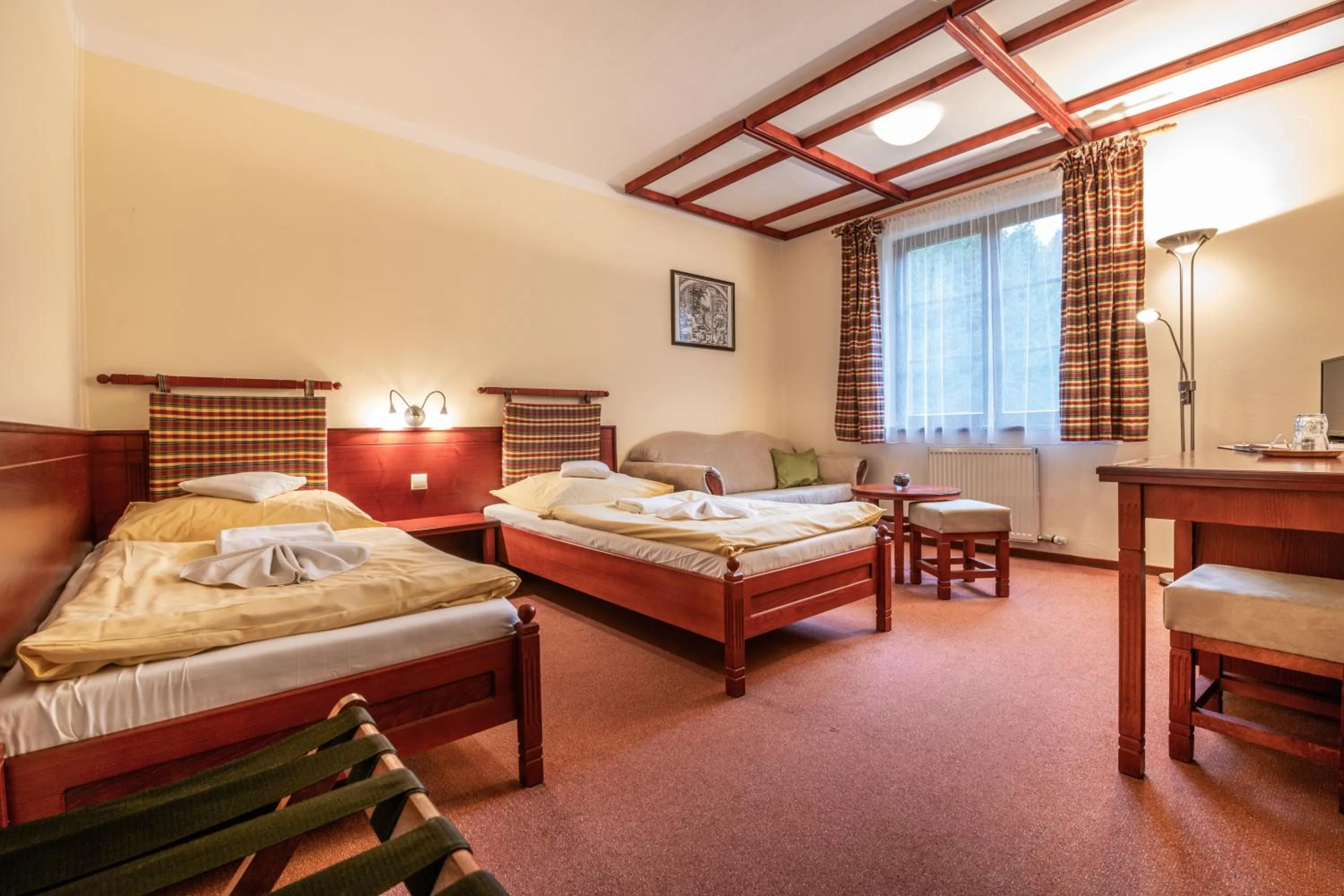 Photo of the whole room, Bed in Hotel GOLFER