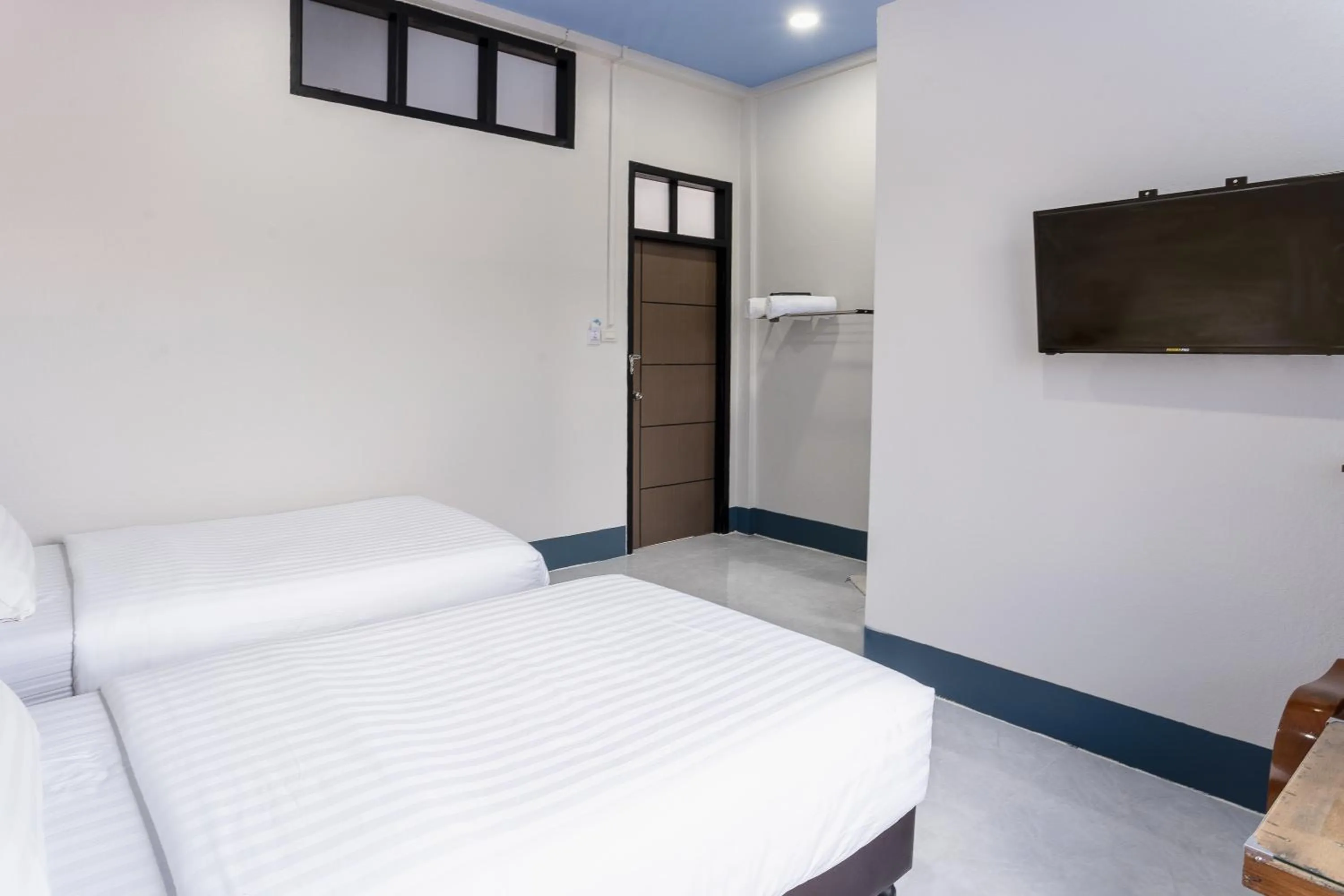 Bed in Udomsuk Hotel