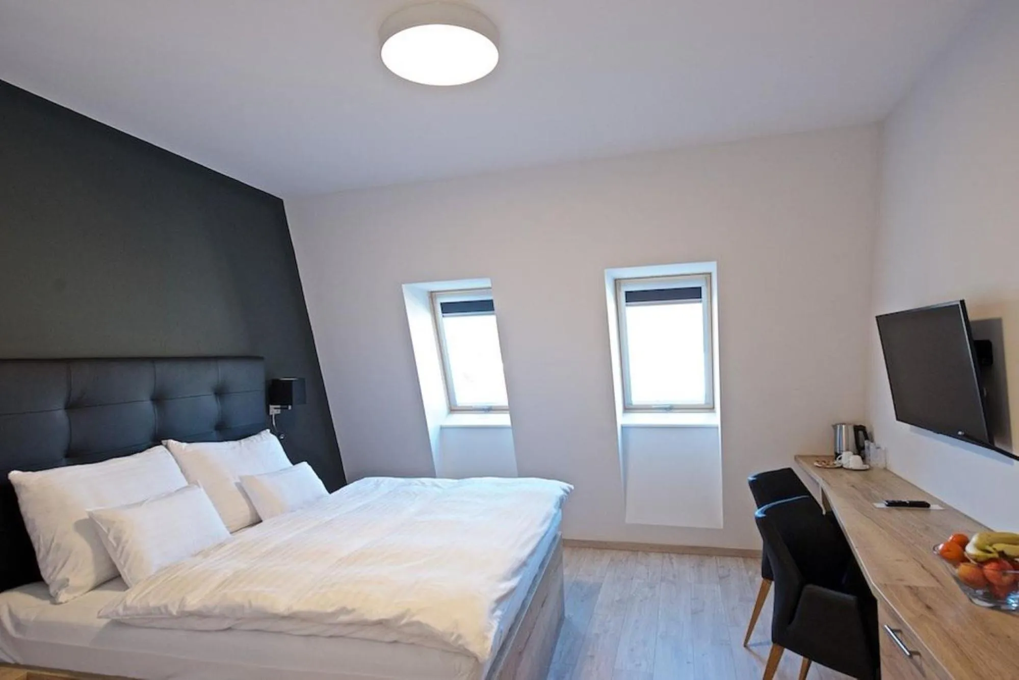 TV and multimedia, Bed in Grand Hotel Trenčin