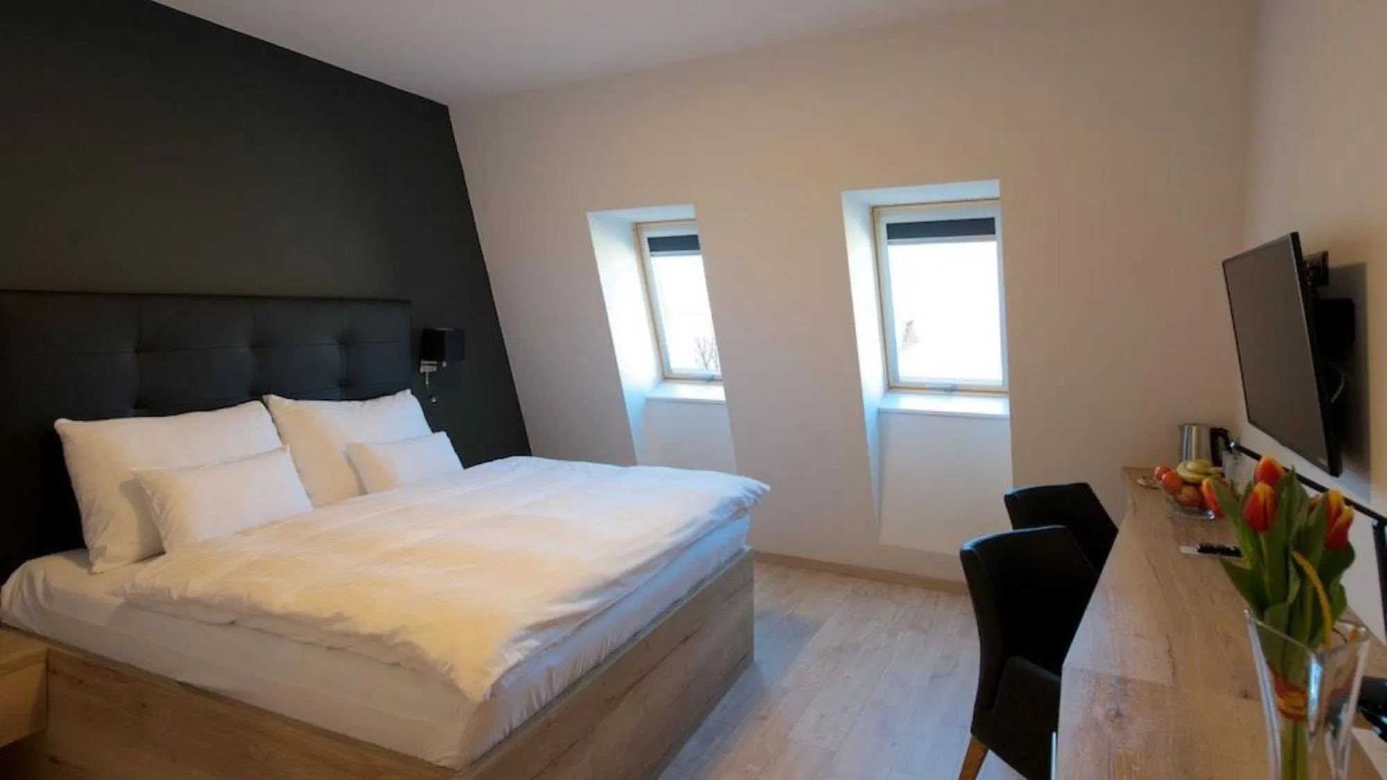 TV and multimedia, Bed in Grand Hotel Trenčin