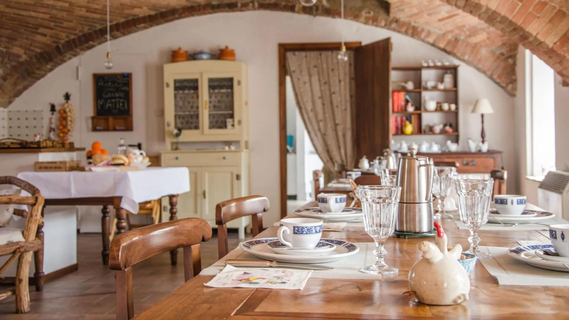 Buffet breakfast in Antico Casale Mattei - Adult only
