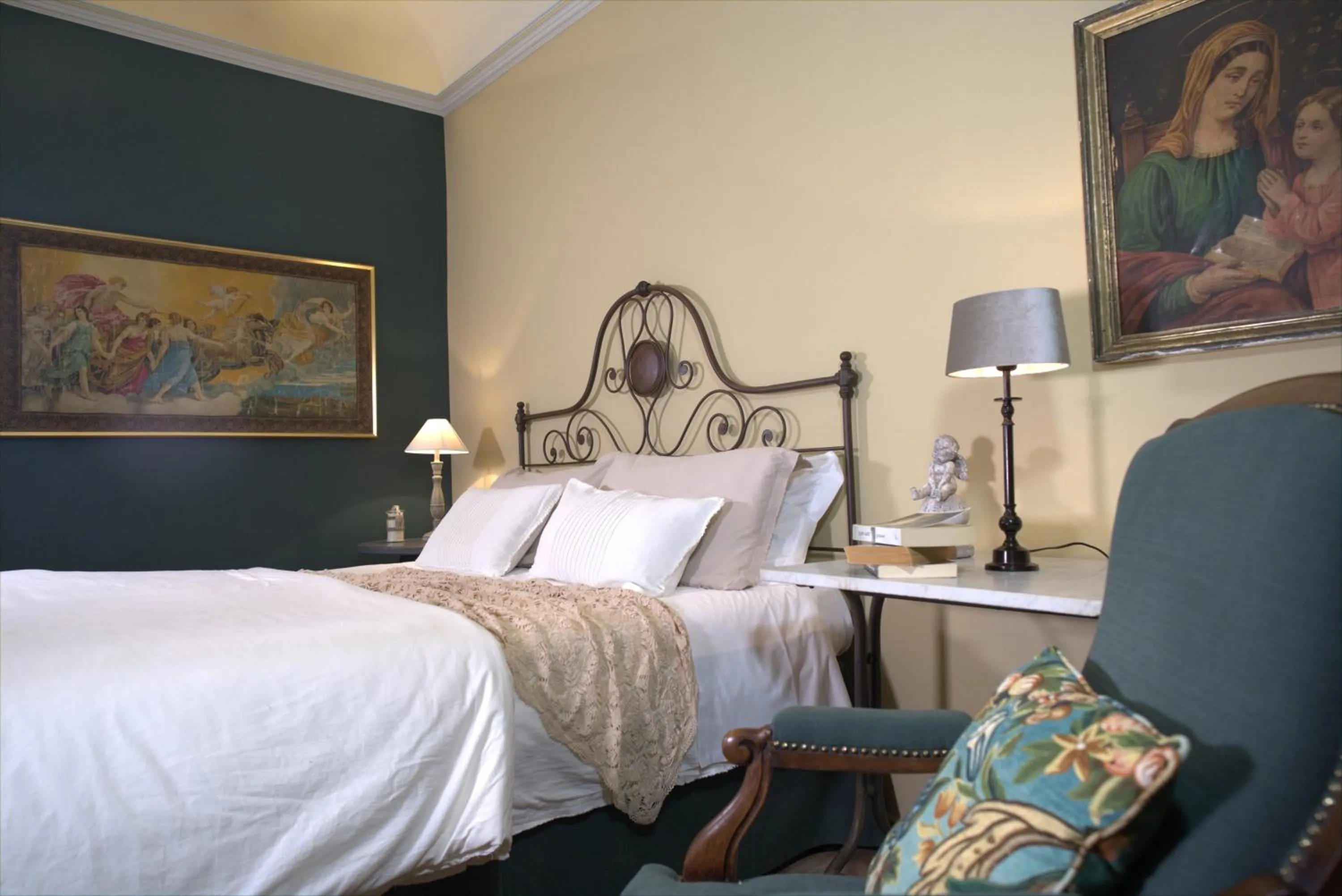 Bed in Antico Casale Mattei - Adult only