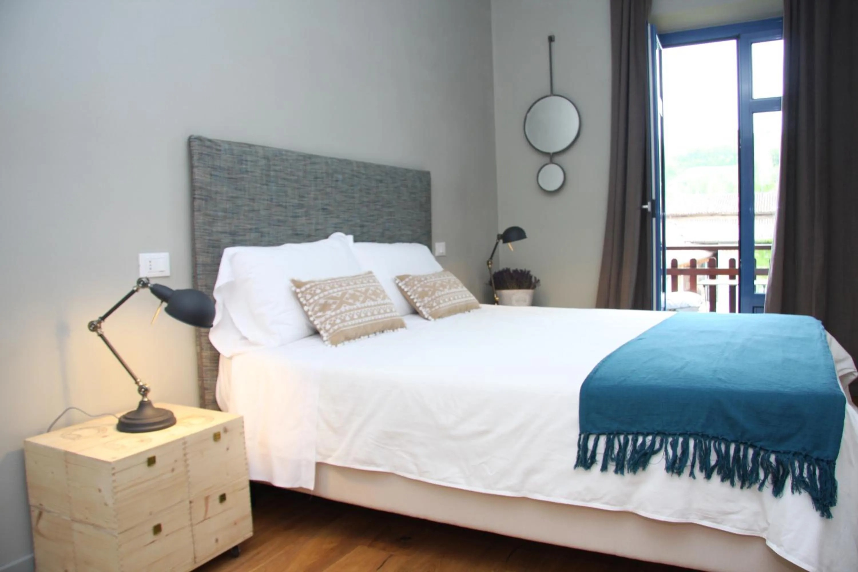 Photo of the whole room in Antico Casale Mattei - Adult only