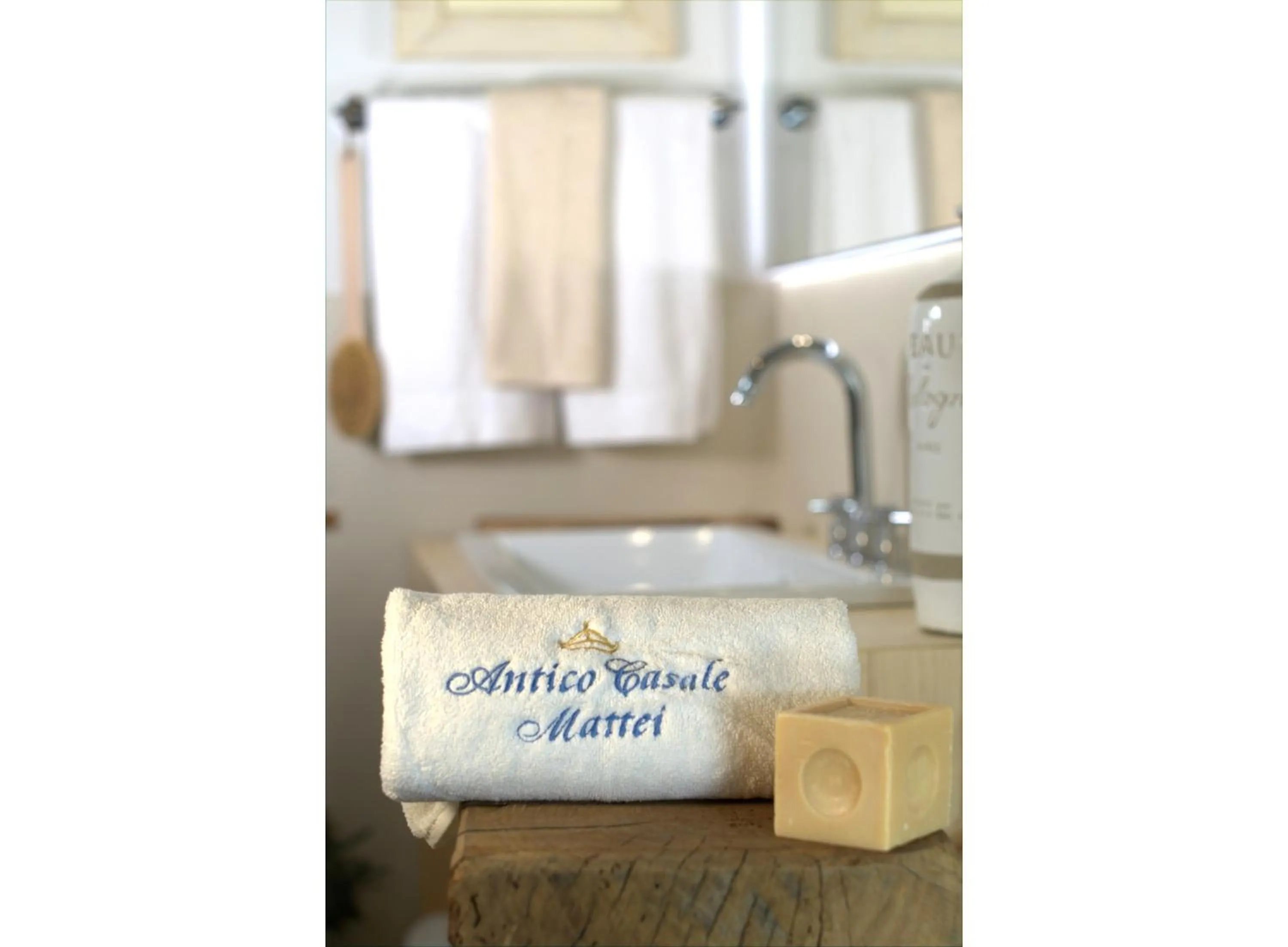 Bathroom in Antico Casale Mattei - Adult only