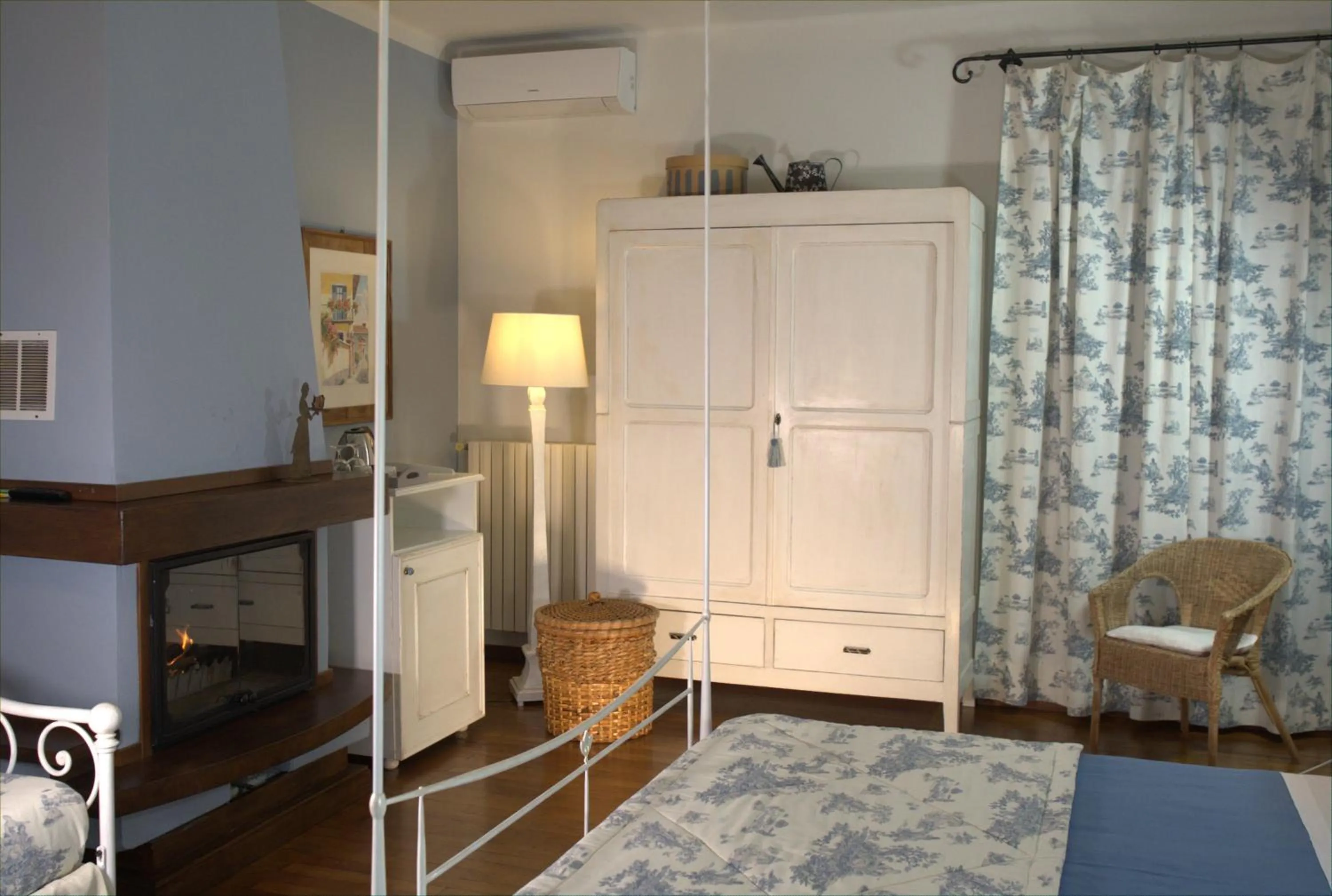 Bed in Antico Casale Mattei - Adult only