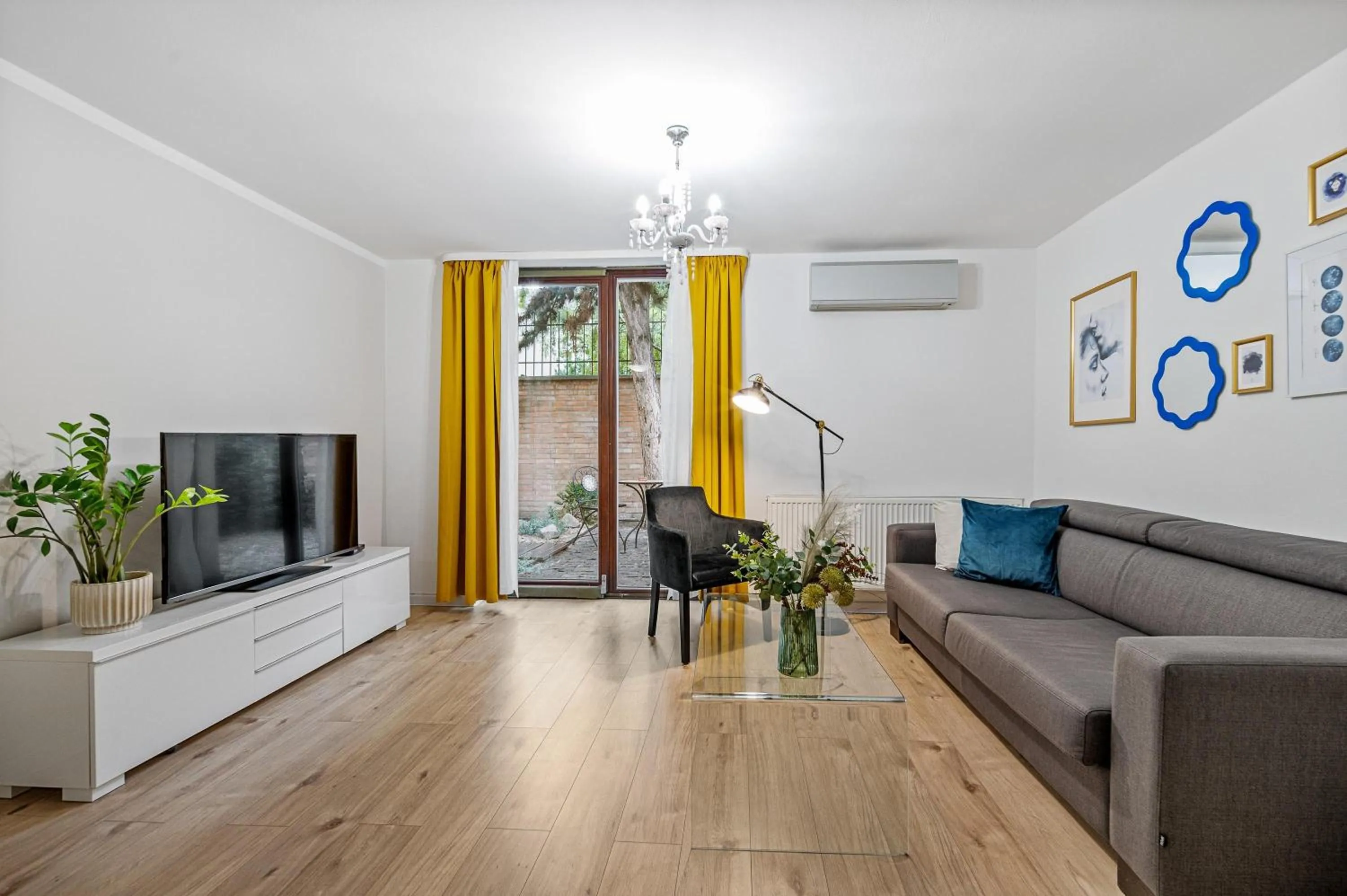 Living room in Garni Hotel VIRGO