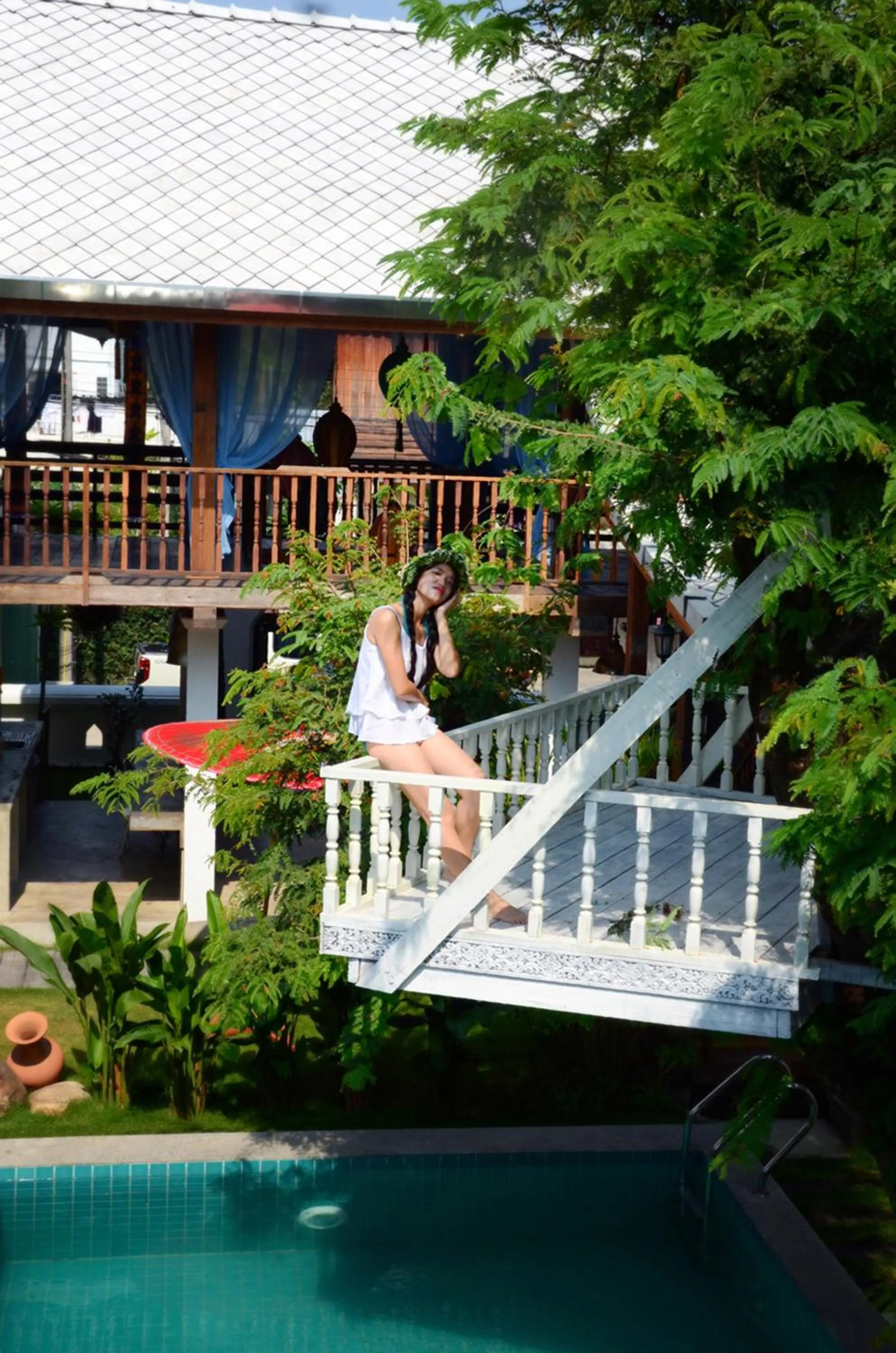 People in Garden Yard Inn Chiangmai