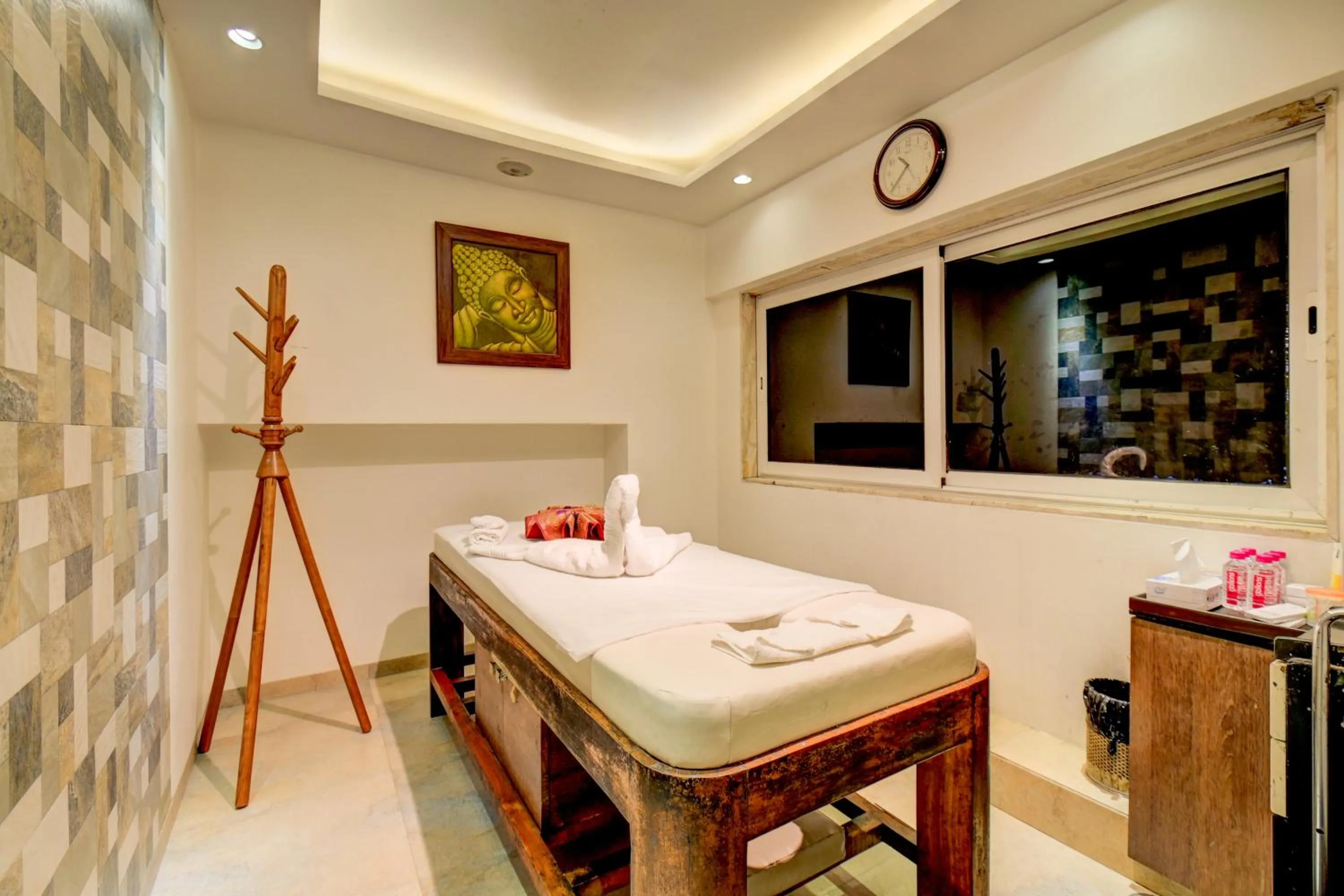 Spa and wellness centre/facilities in The SSK Solitaire Hotel & Banquets