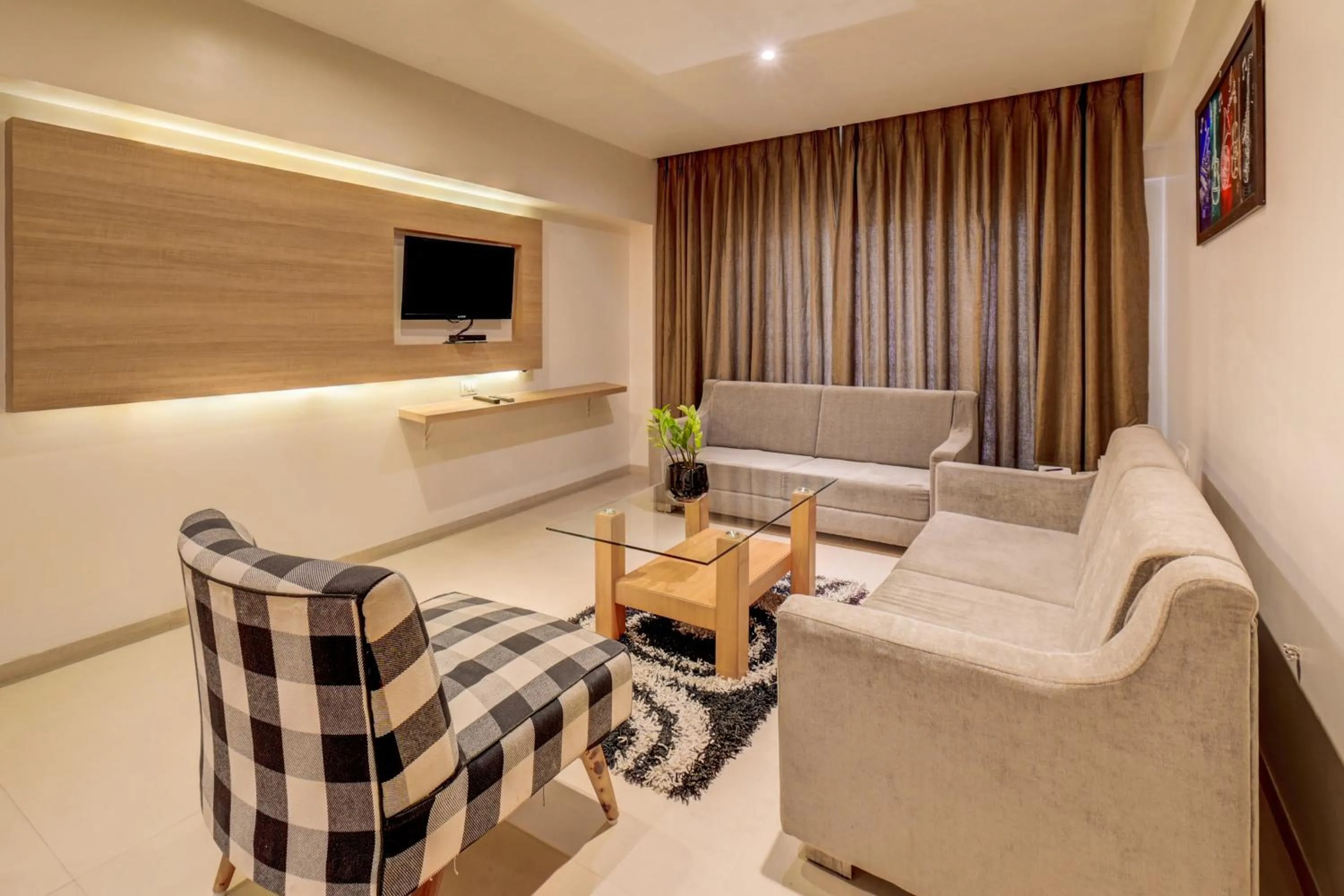 Living room in The SSK Solitaire Hotel & Banquets