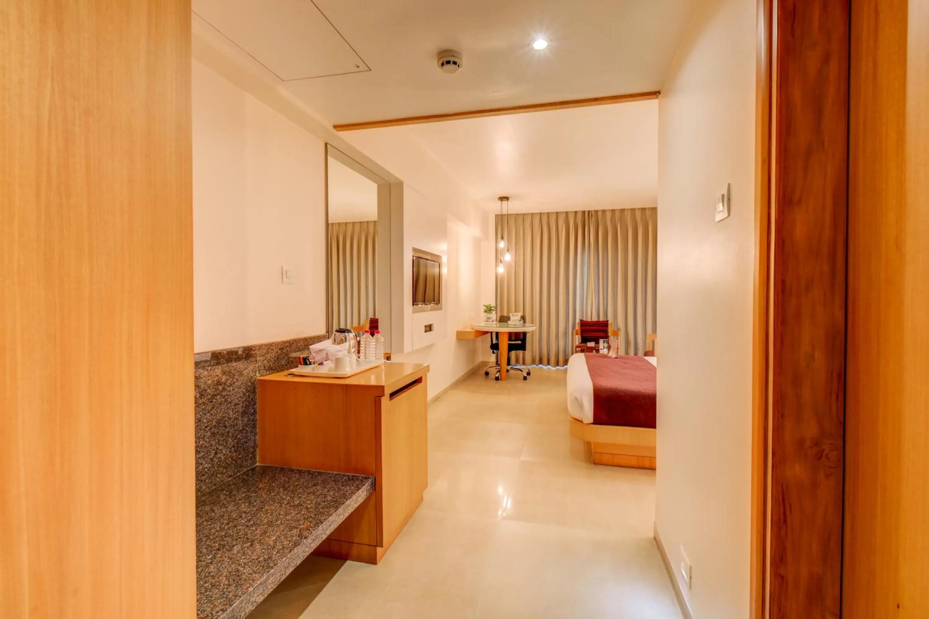 hair dresser in The SSK Solitaire Hotel & Banquets