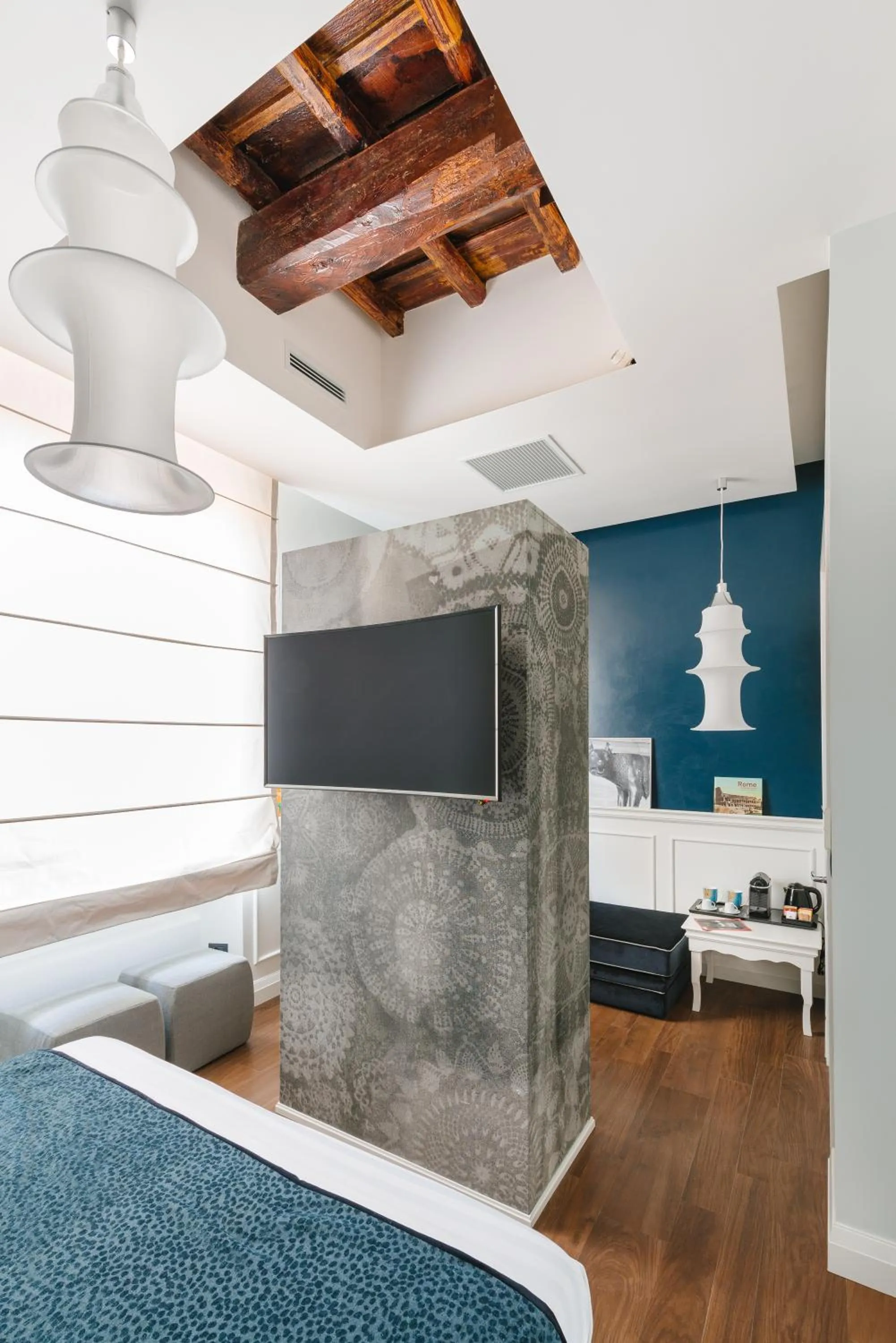 TV and multimedia, Bed in DC Collection Spagna