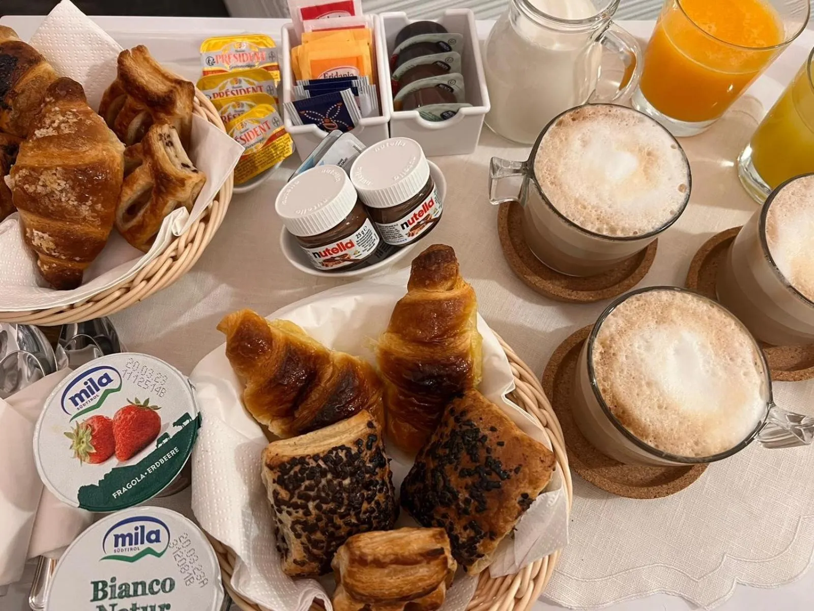 Continental breakfast in DC Collection Spagna