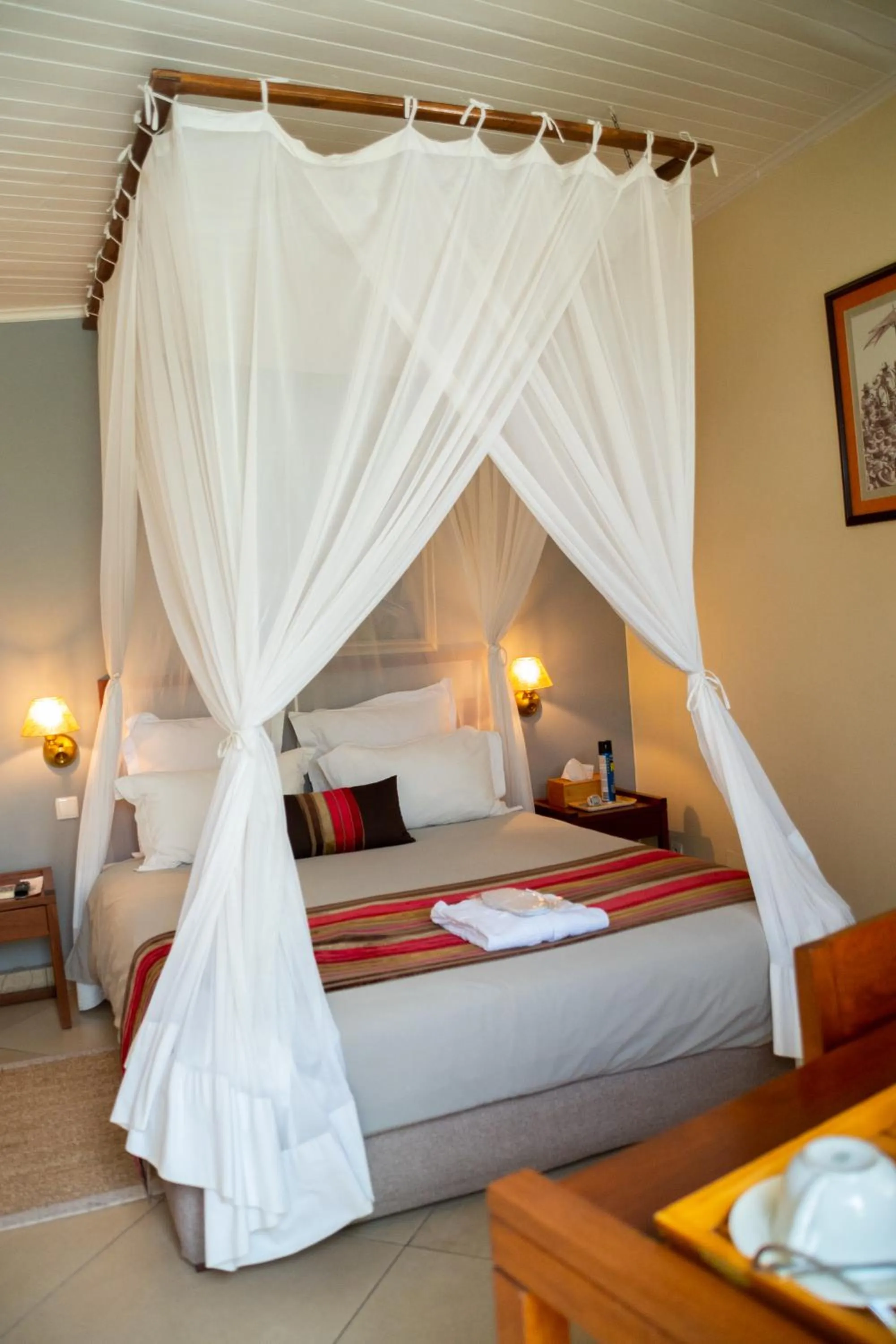 Property building, Bed in La Varangue