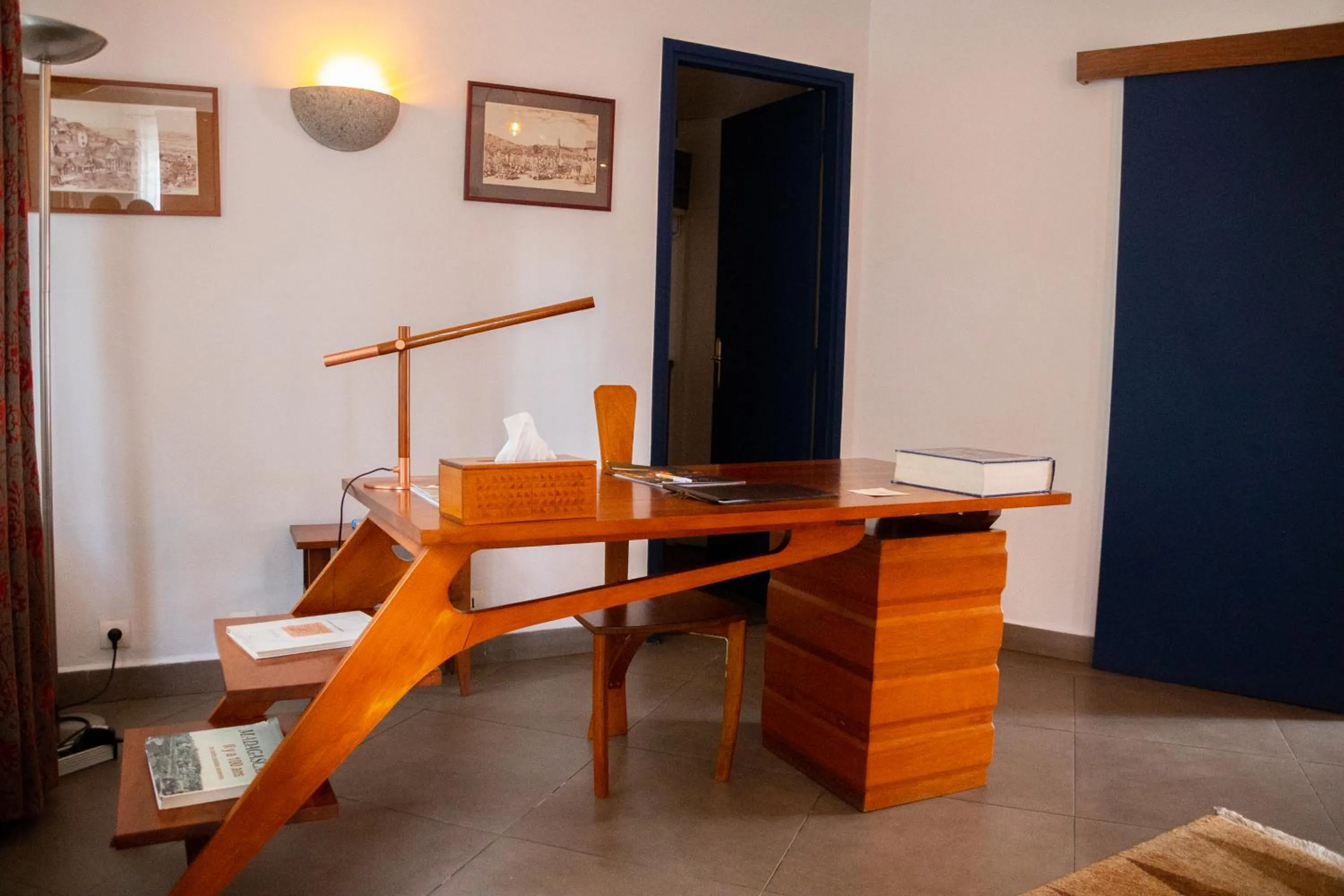 Seating area in La Varangue