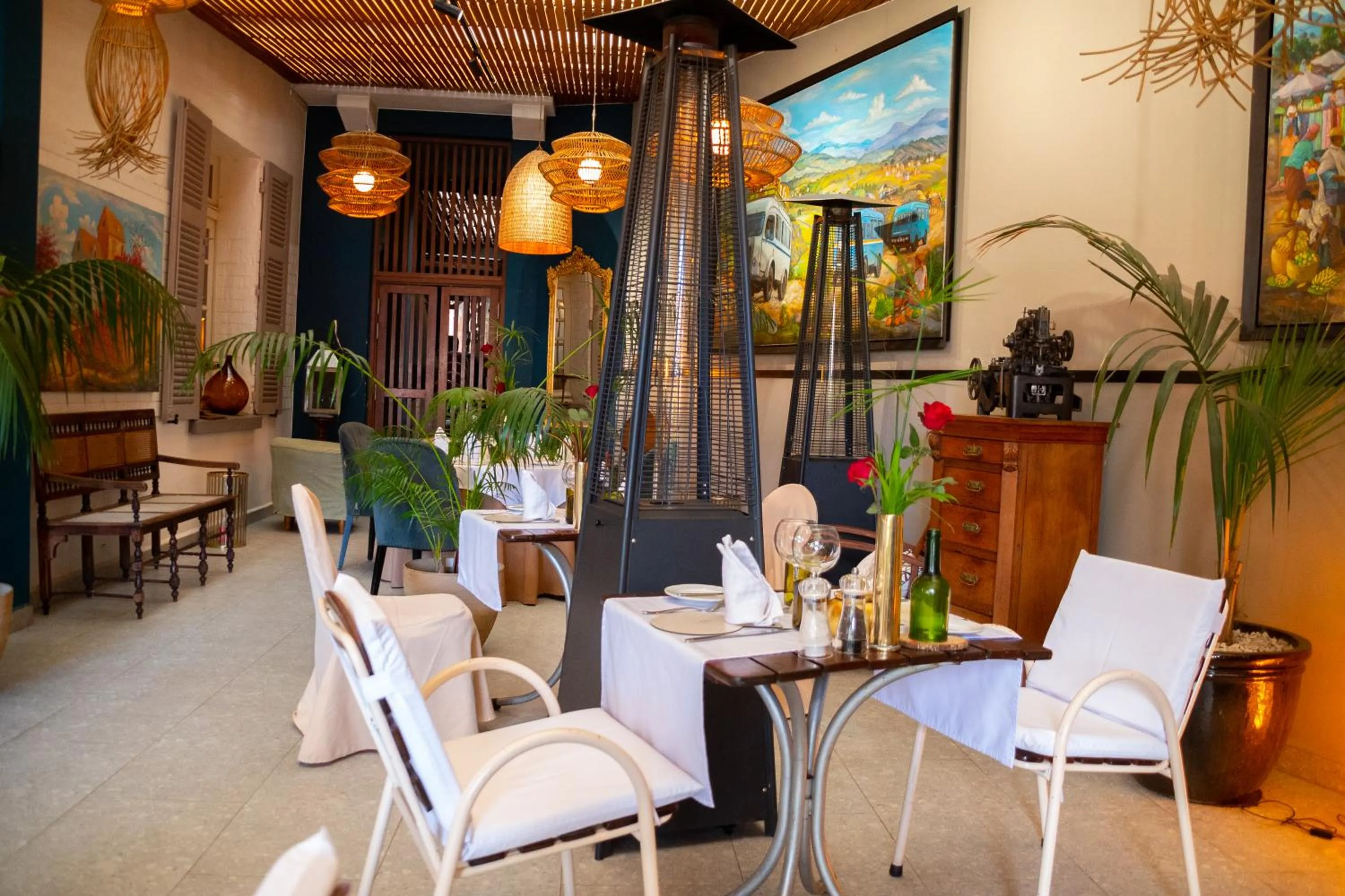 Restaurant/places to eat in La Varangue