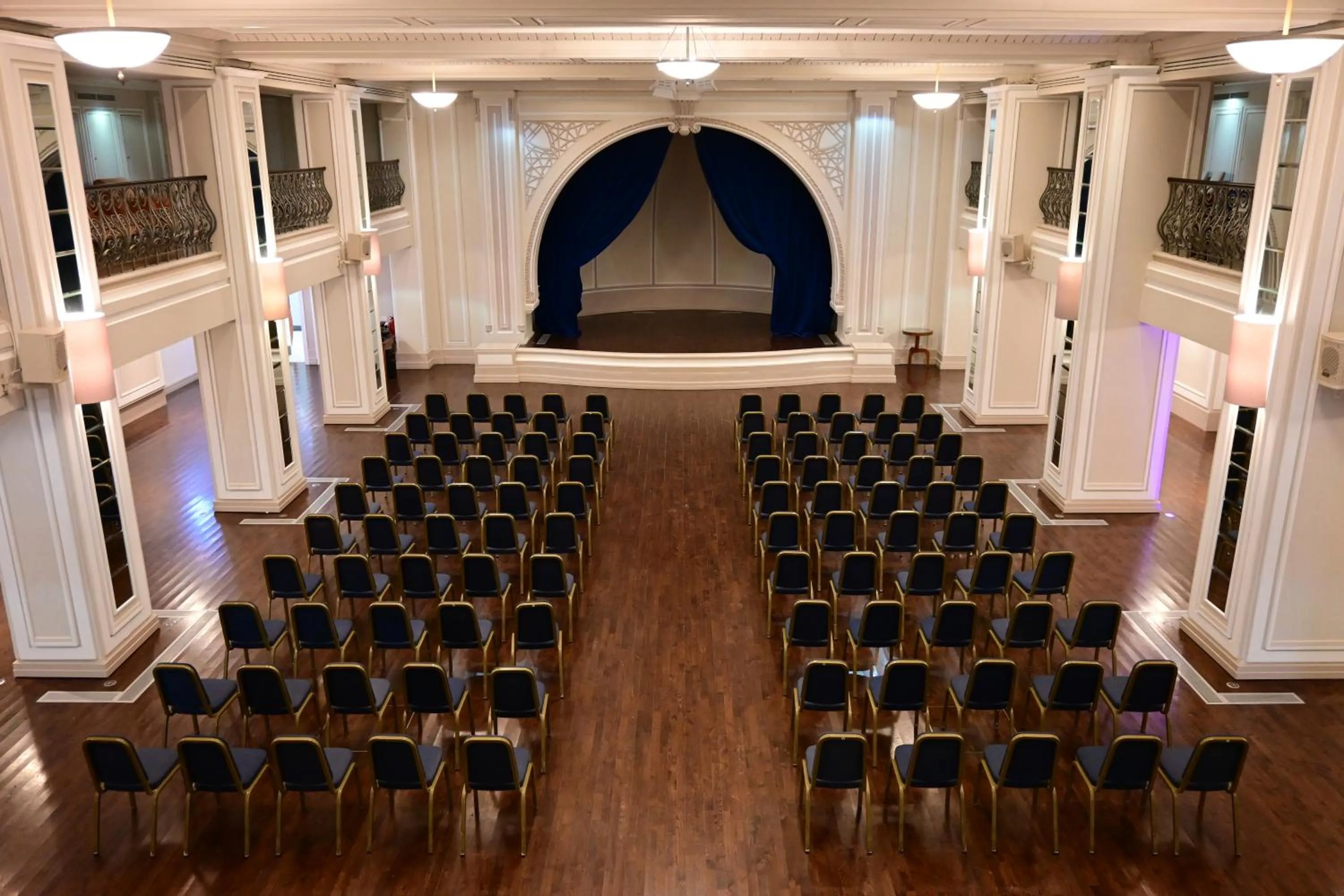 Seating area in The Phoenicia Malta - The Leading Hotels of the World