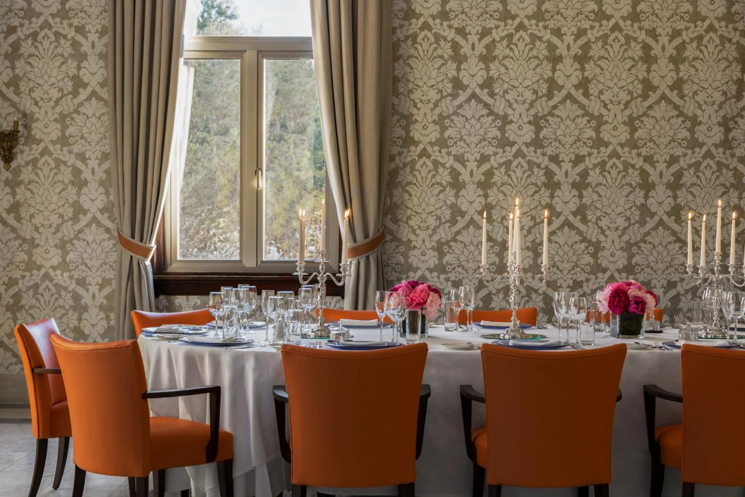 wedding in The Phoenicia Malta - The Leading Hotels of the World