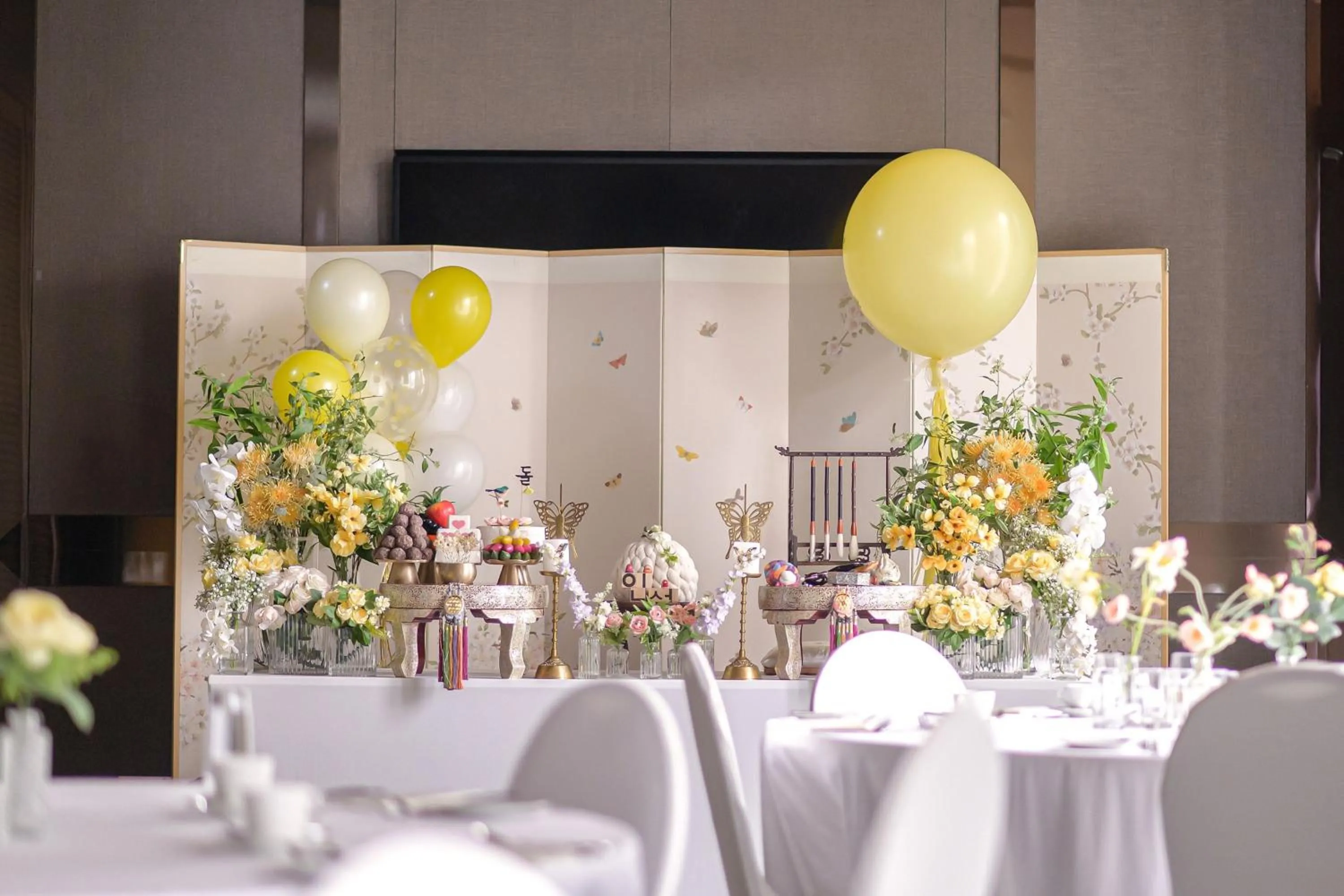 Meeting/conference room in Courtyard by Marriott Seoul Namdaemun