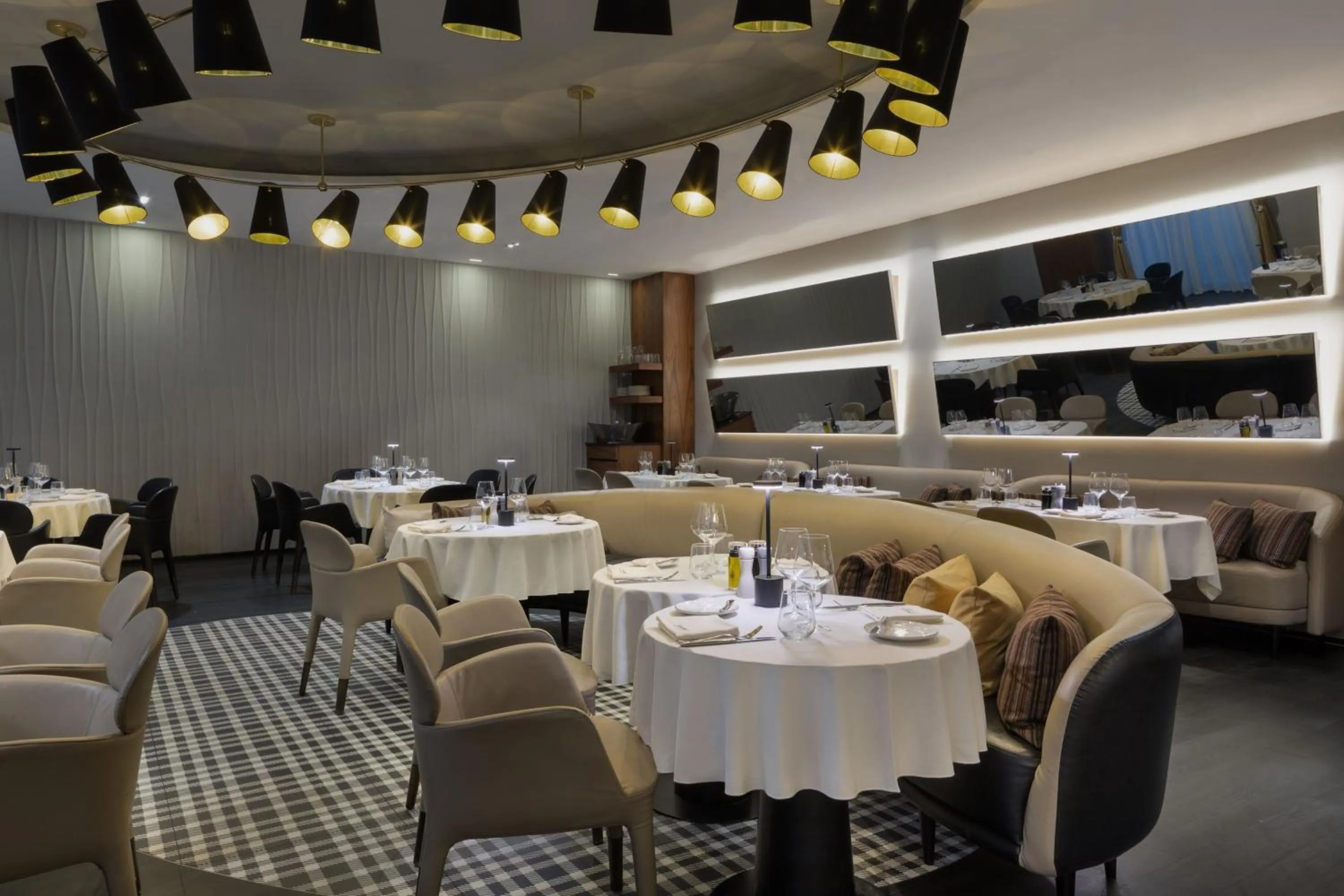 Restaurant/places to eat in Skopje Marriott Hotel