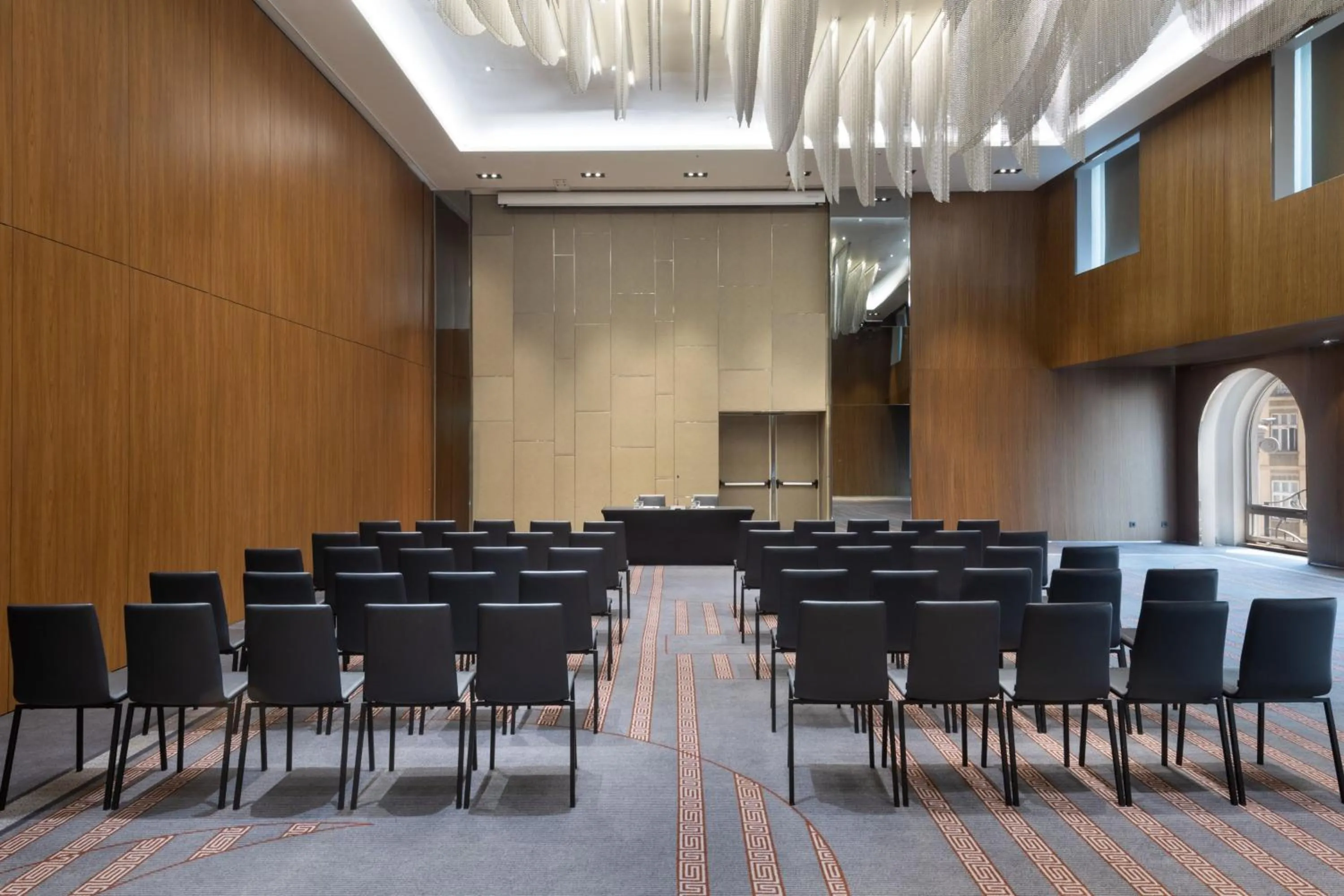 Meeting/conference room in Skopje Marriott Hotel