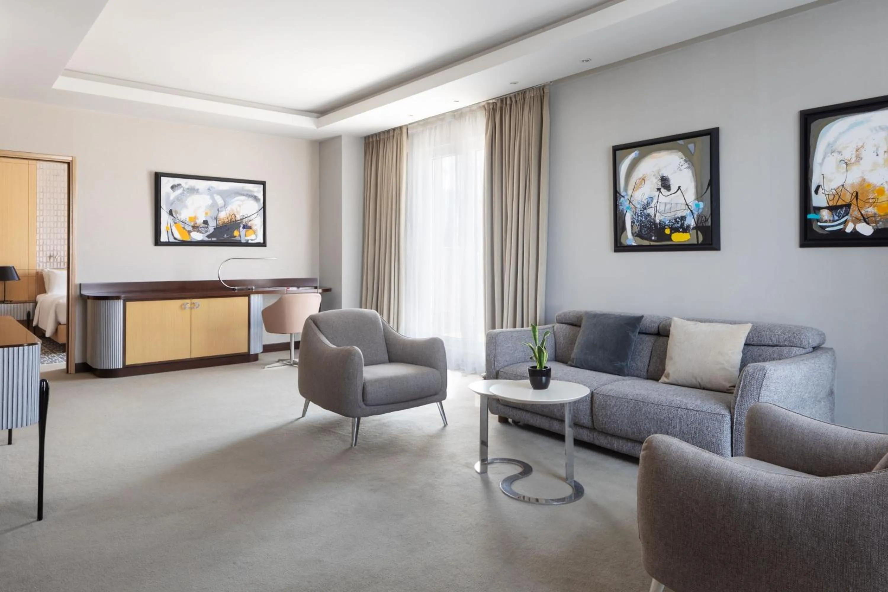 Living room in Skopje Marriott Hotel