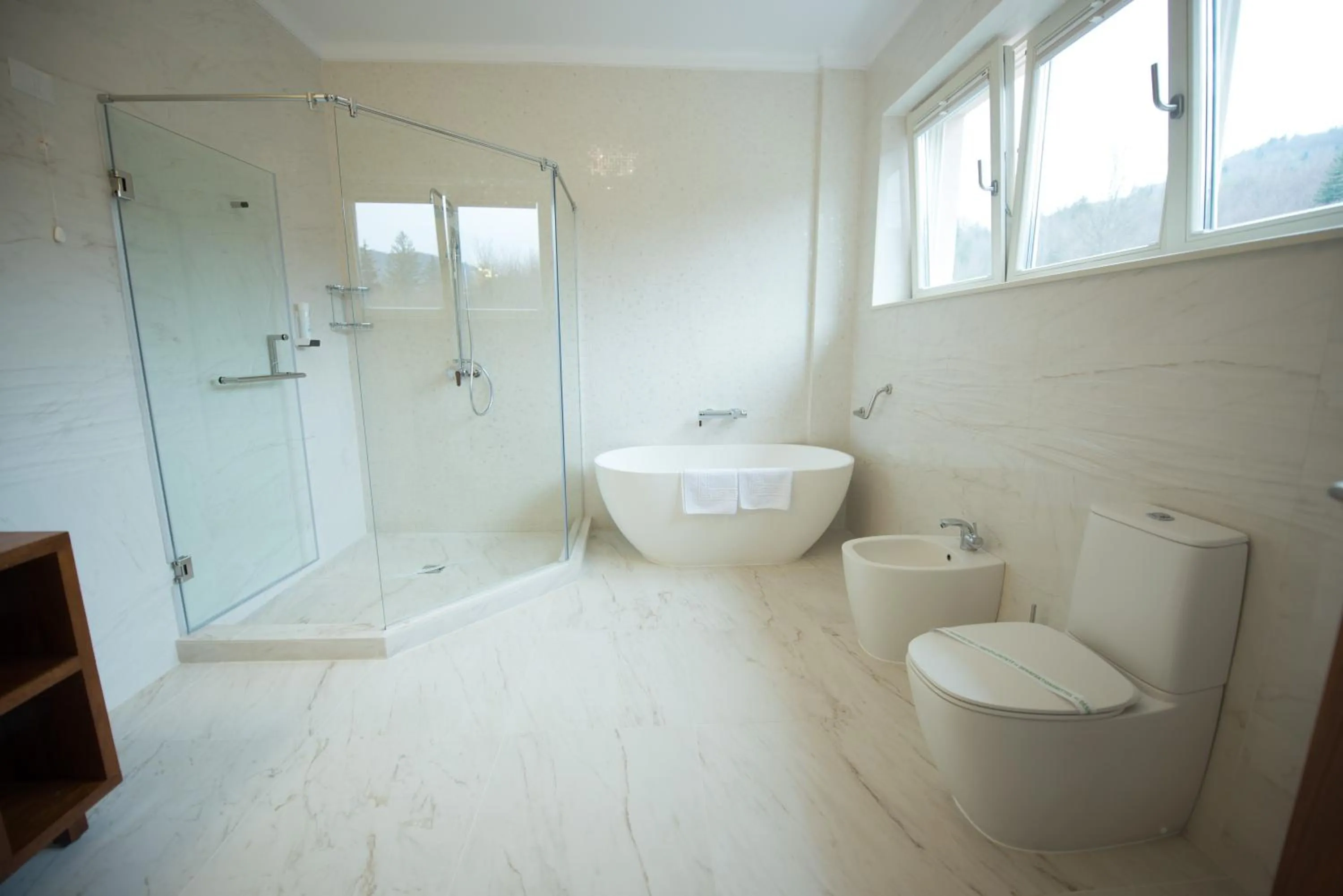 Bathroom in Hotel TTS**** Spa&Wellness Covasna