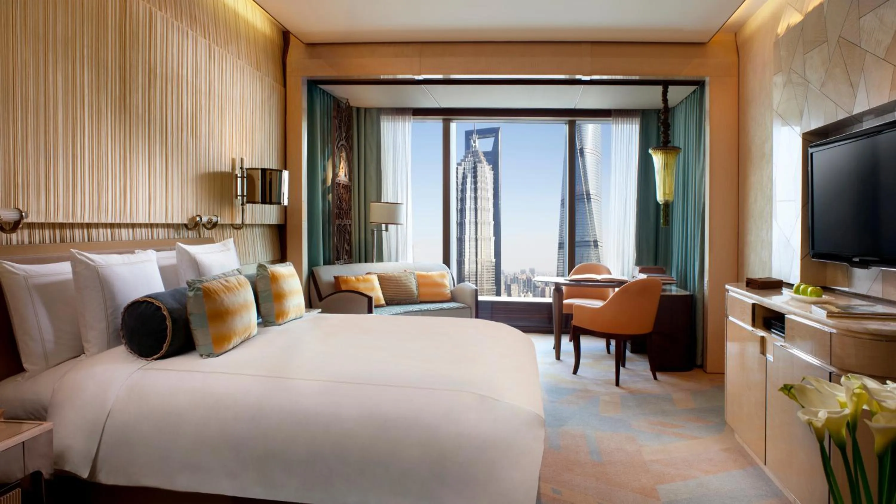 Bedroom, Bed in The Ritz-Carlton Shanghai, Pudong