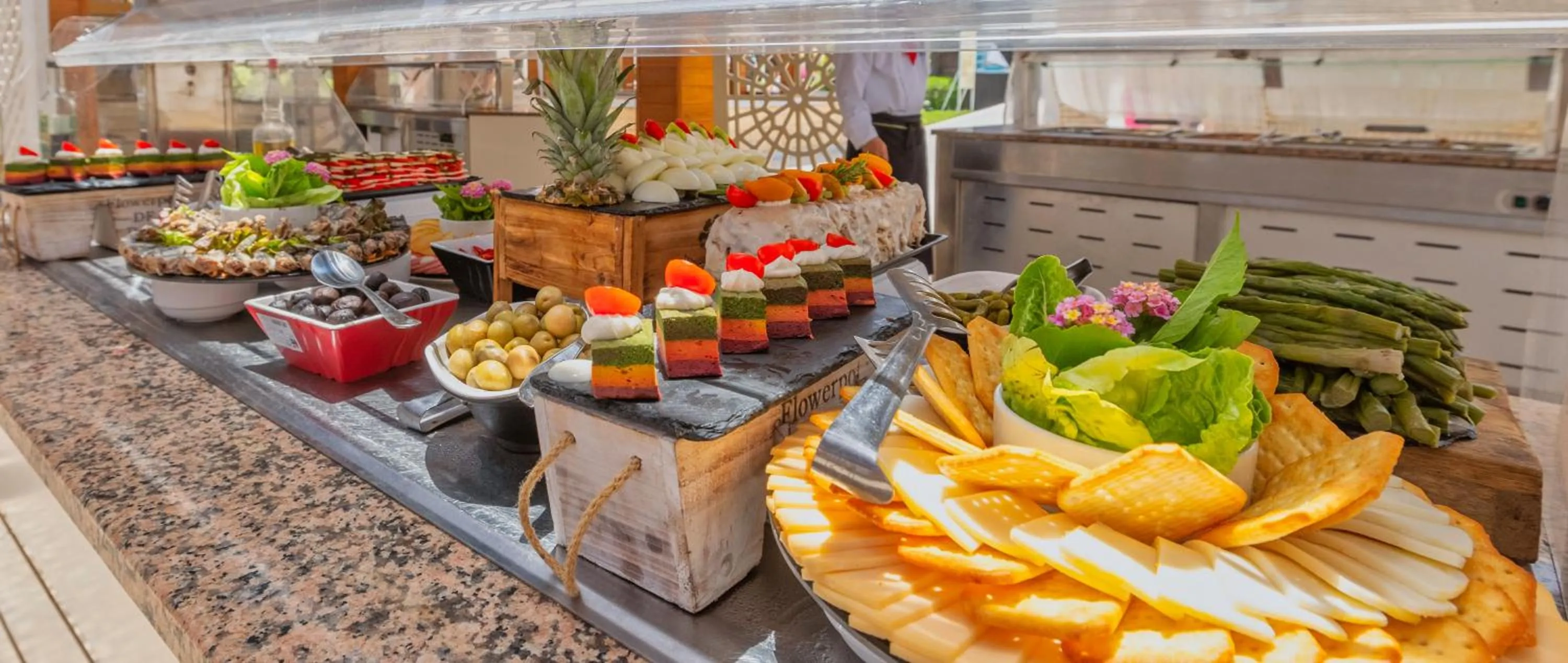 Restaurant/places to eat in Sentido Bellevue Park