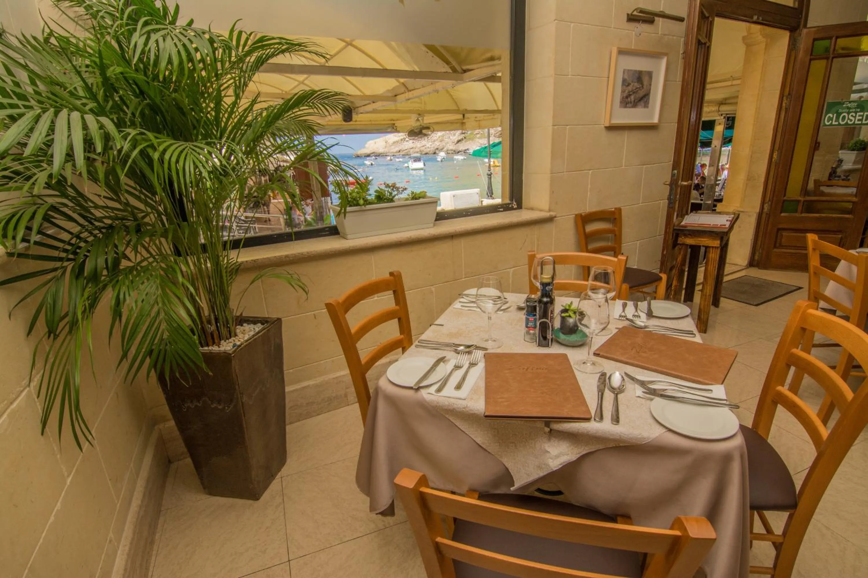 Restaurant/places to eat in Hotel San Andrea