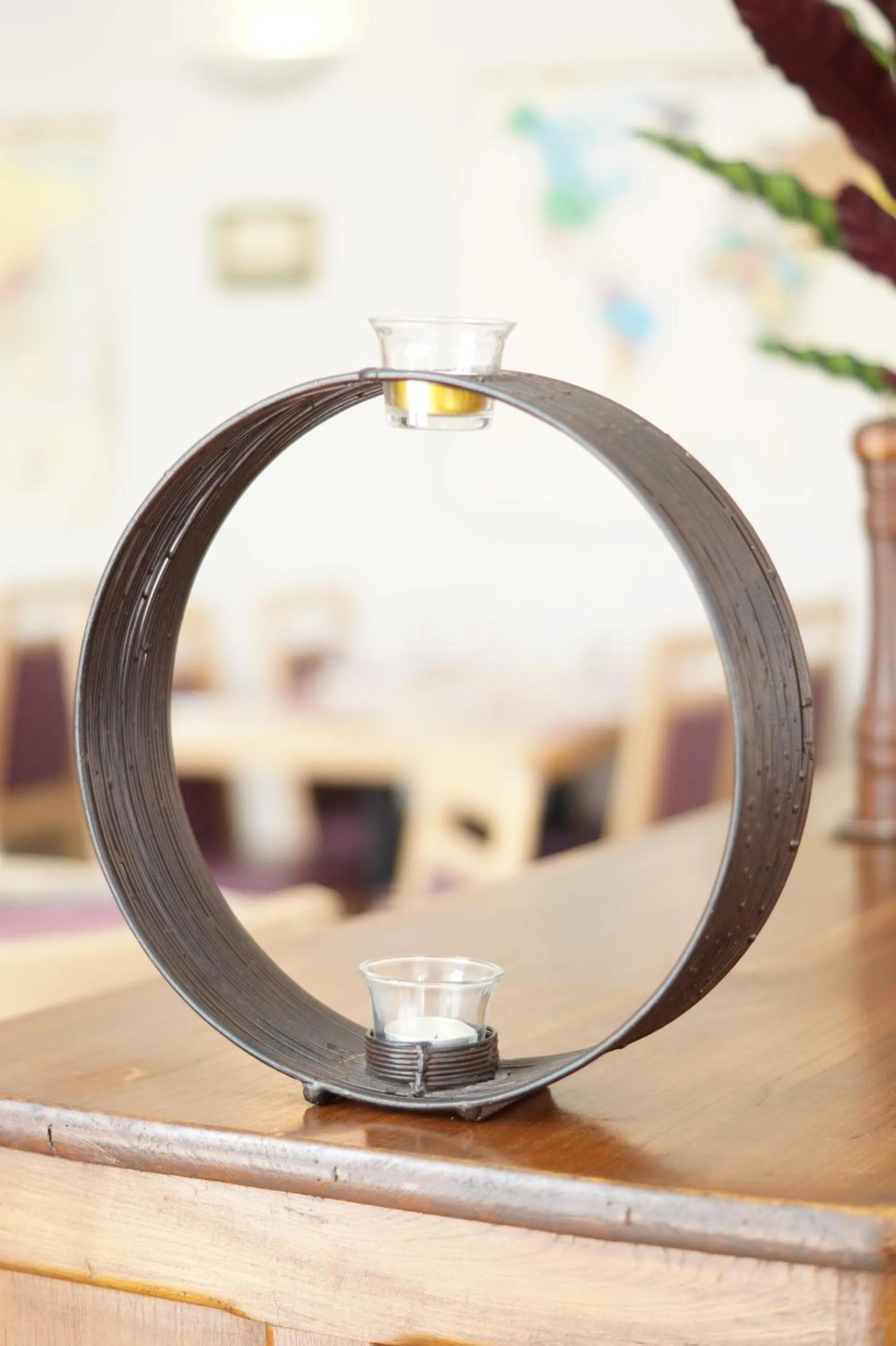 Decorative detail in Logis Hôtel du Commerce