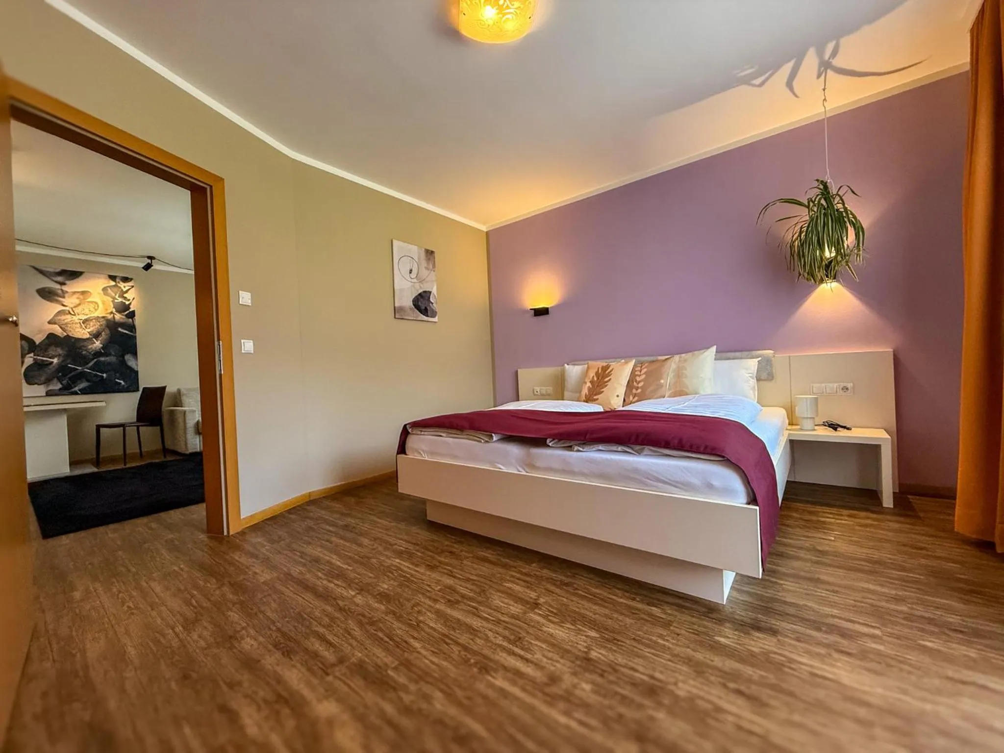 Photo of the whole room, Bed in zum Senner Suites Zillertal