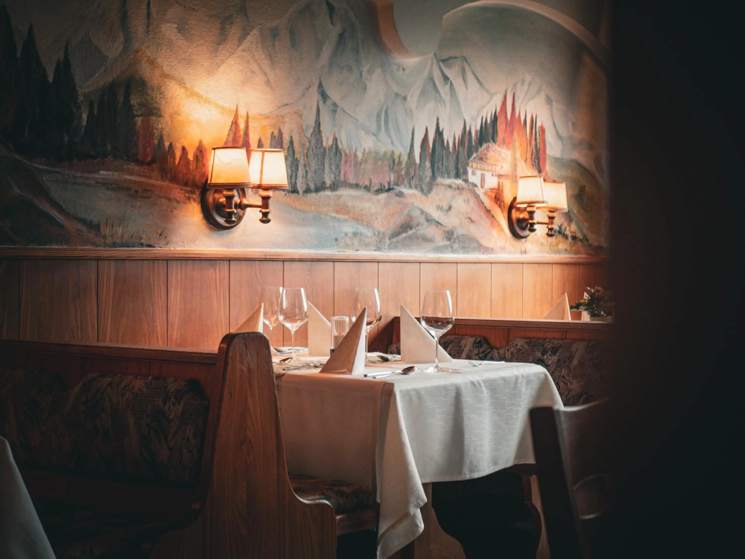 Restaurant/places to eat in zum Senner Suites Zillertal