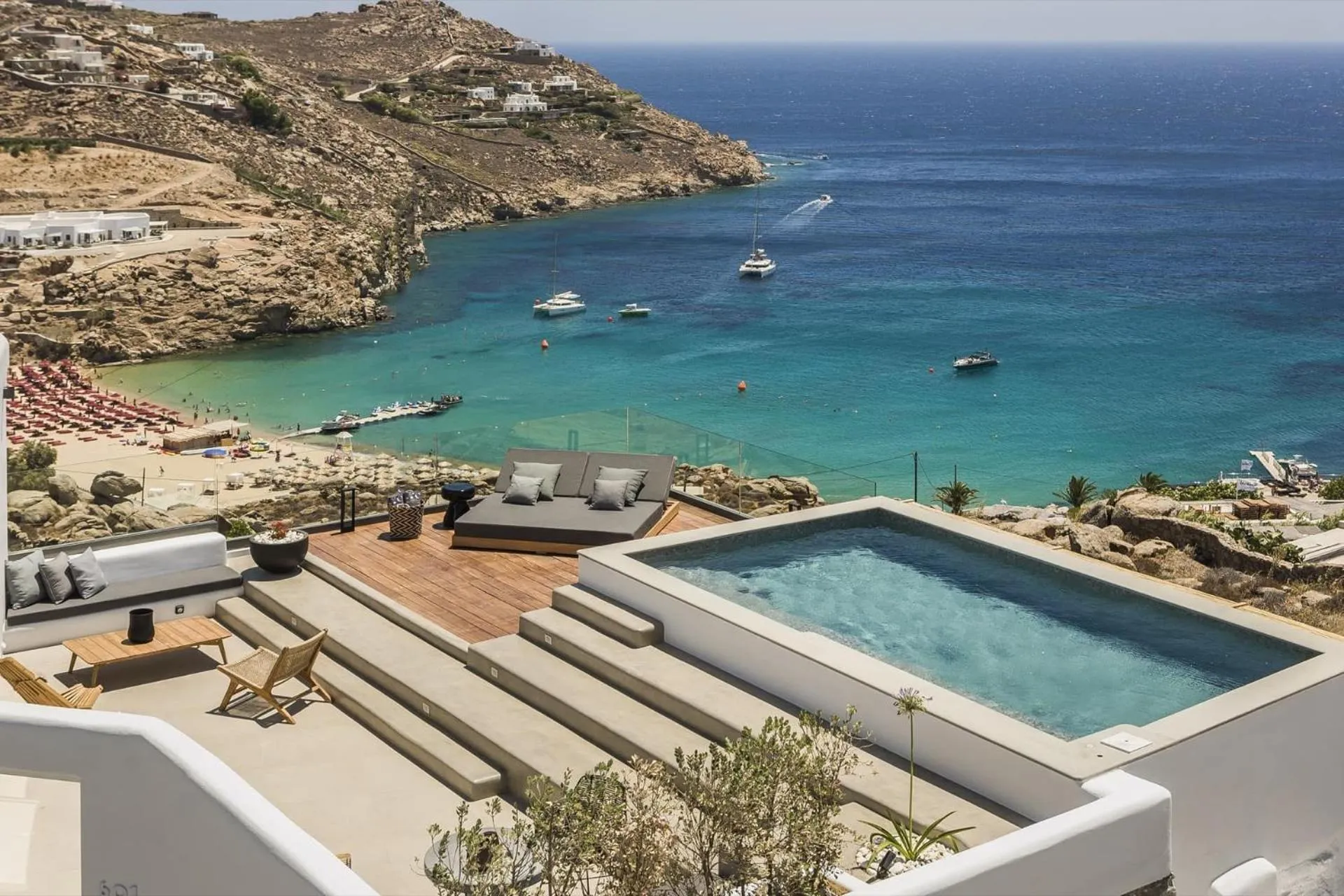 Day in LYO Boutique Hotel