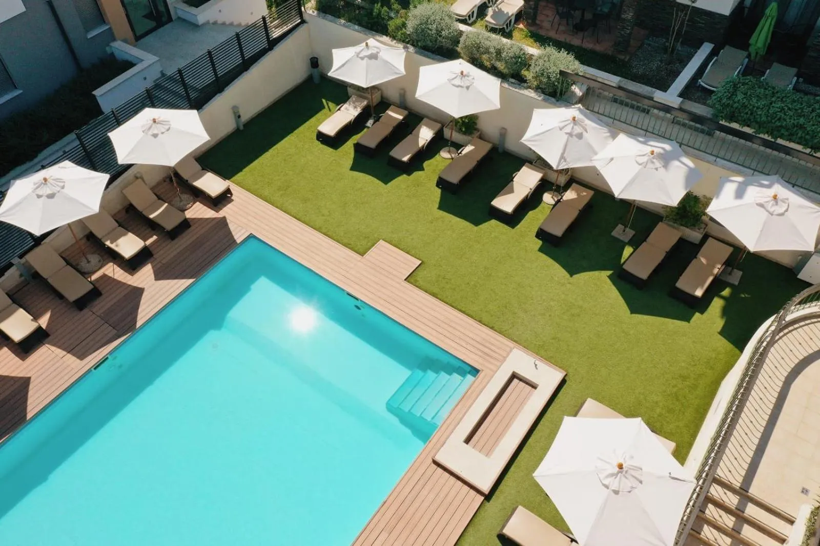 Swimming pool in Blue Waves Resort