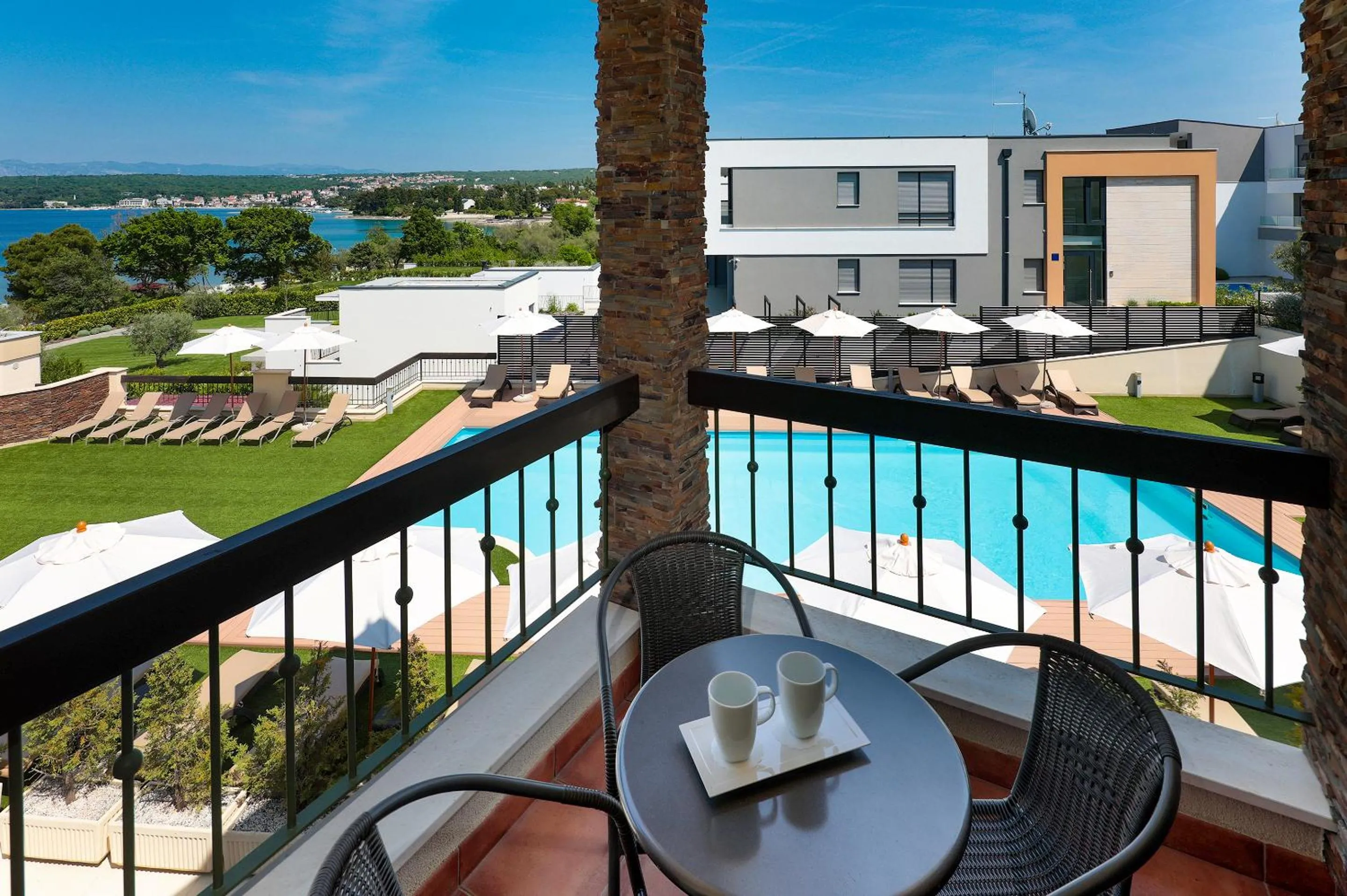 Balcony/Terrace in Blue Waves Resort