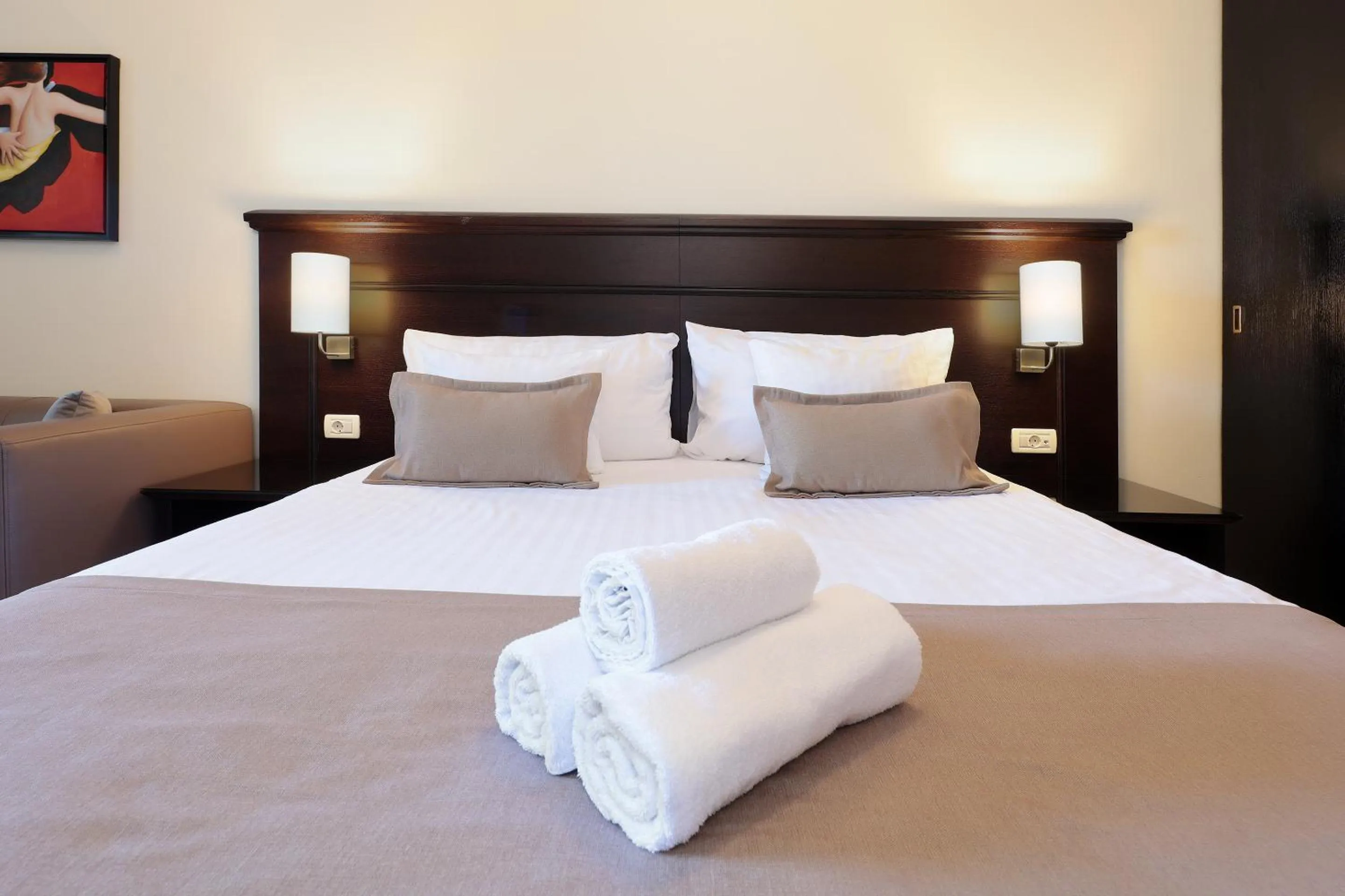 Bed in Blue Waves Resort